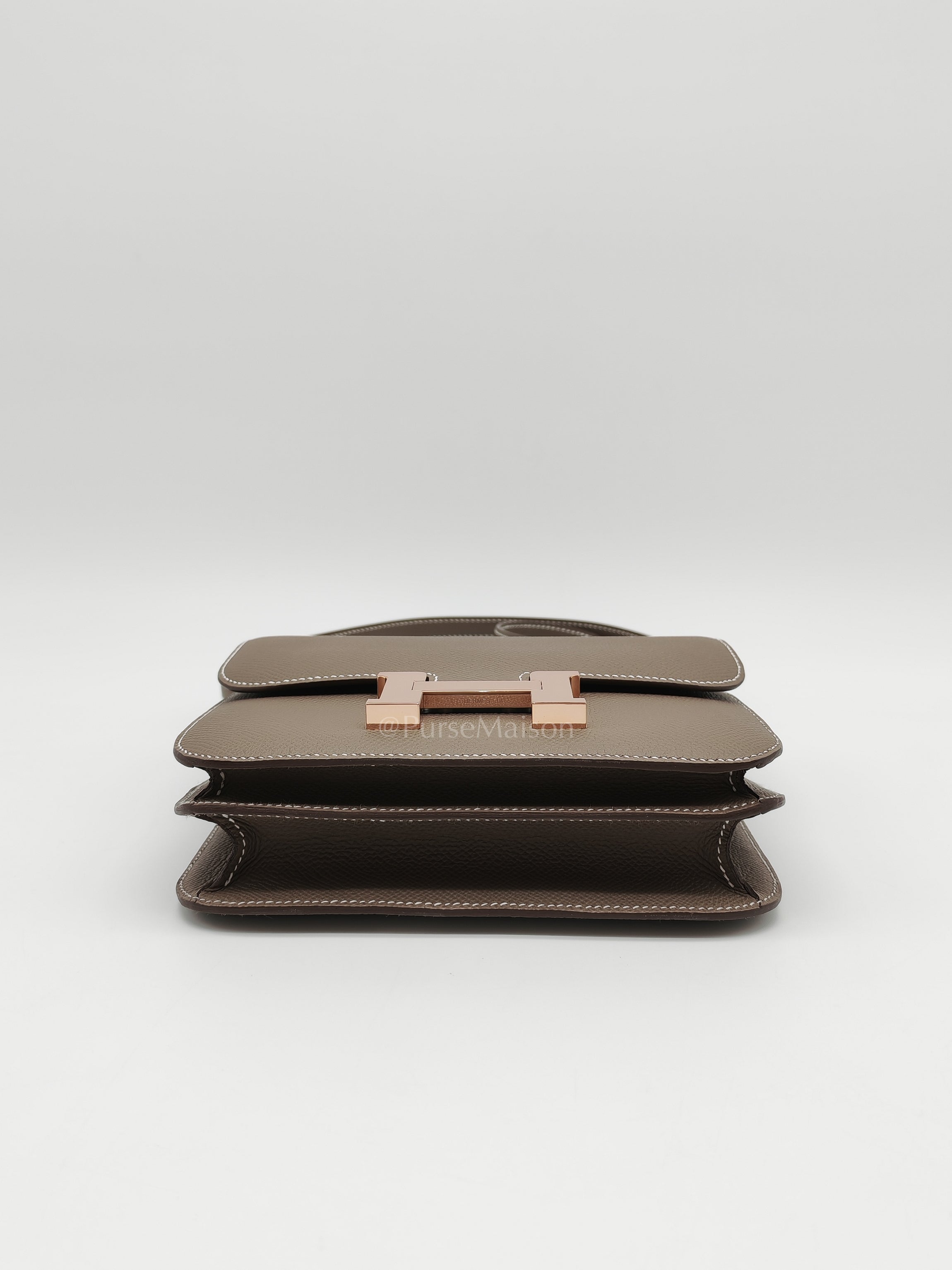 Constance 18 in Etoupe Epsom Leather and Rose Gold Hardware Stamp B (2023) | Purse Maison Luxury Bags Shop