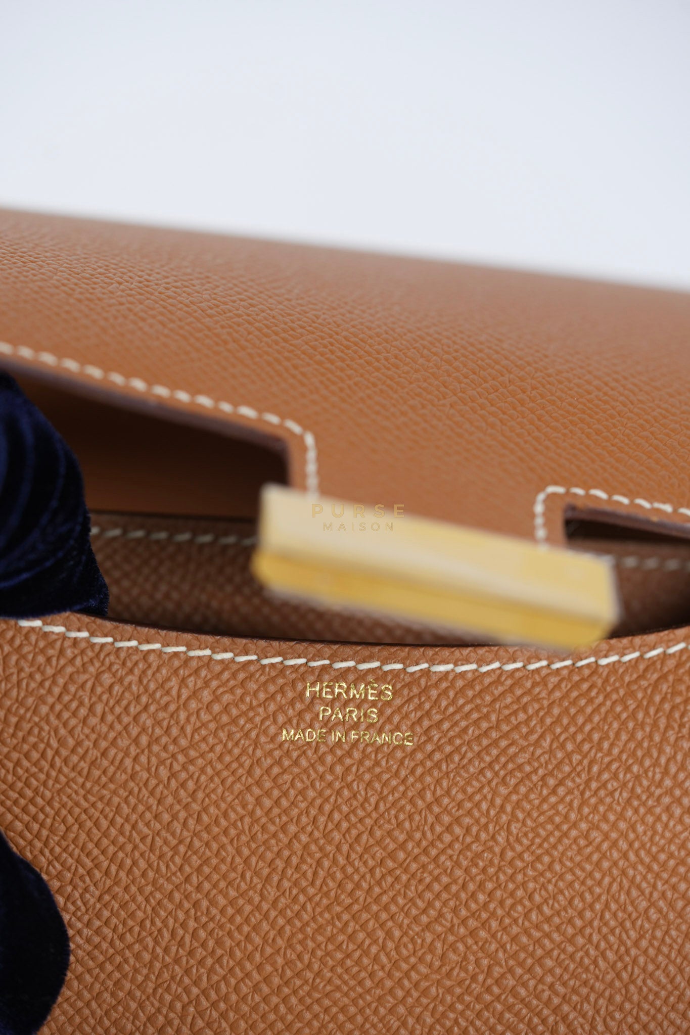 Constance 18 in Gold Epsom Leather and Gold Hardware Stamp U (2022) | Purse Maison Luxury Bags Shop