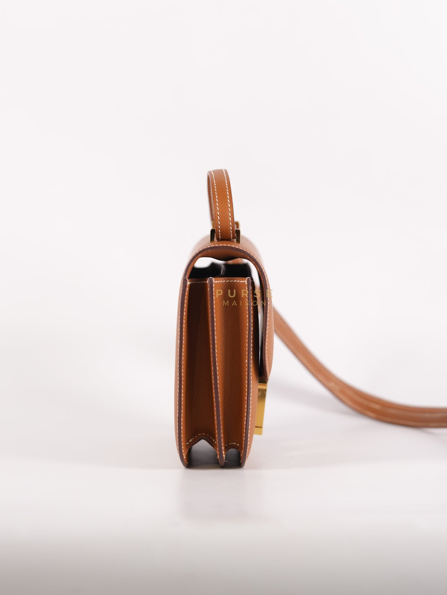 Constance 18 in Gold Epsom Leather and Gold Hardware Stamp U (2022) | Purse Maison Luxury Bags Shop