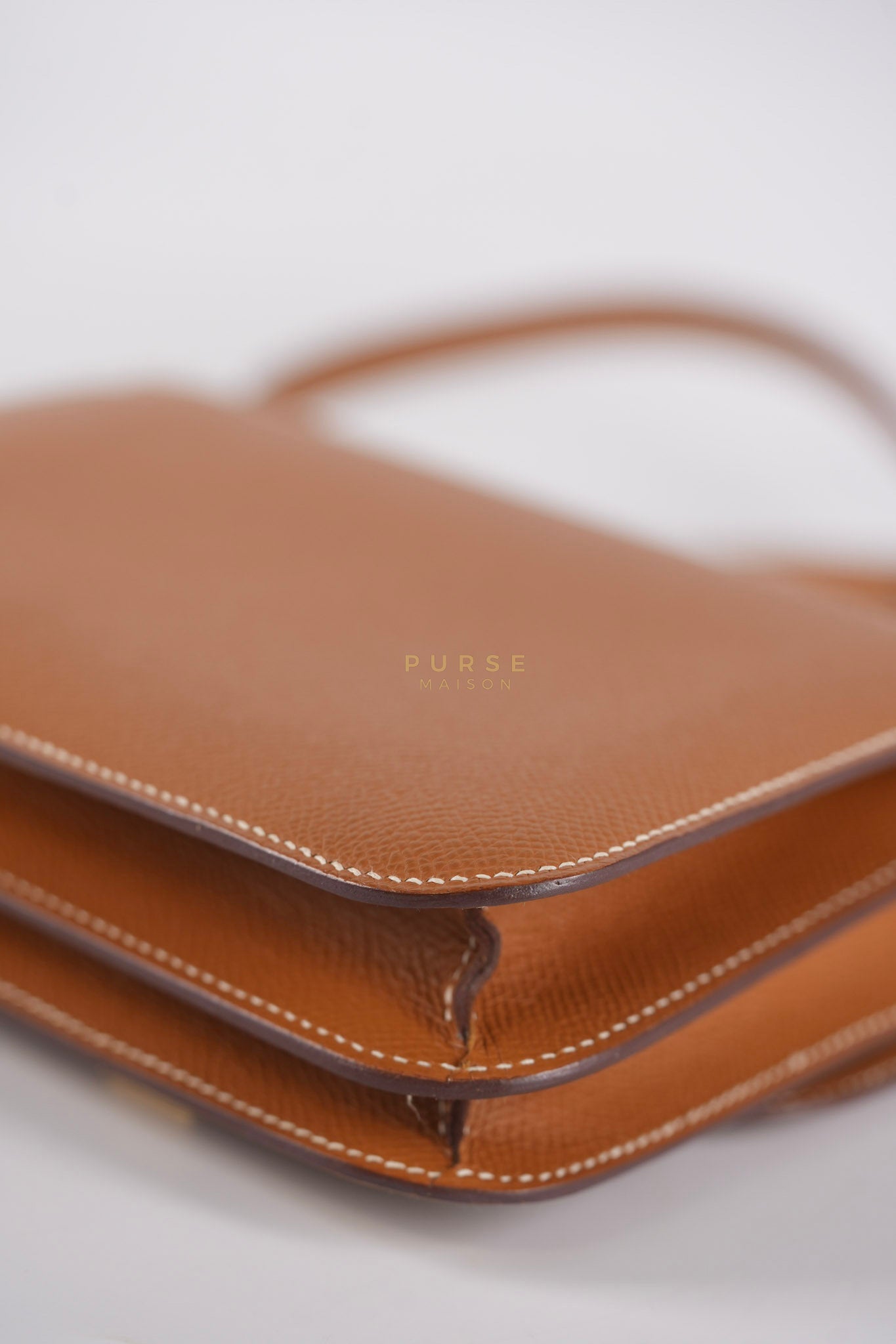 Constance 18 in Gold Epsom Leather and Gold Hardware Stamp U (2022) | Purse Maison Luxury Bags Shop