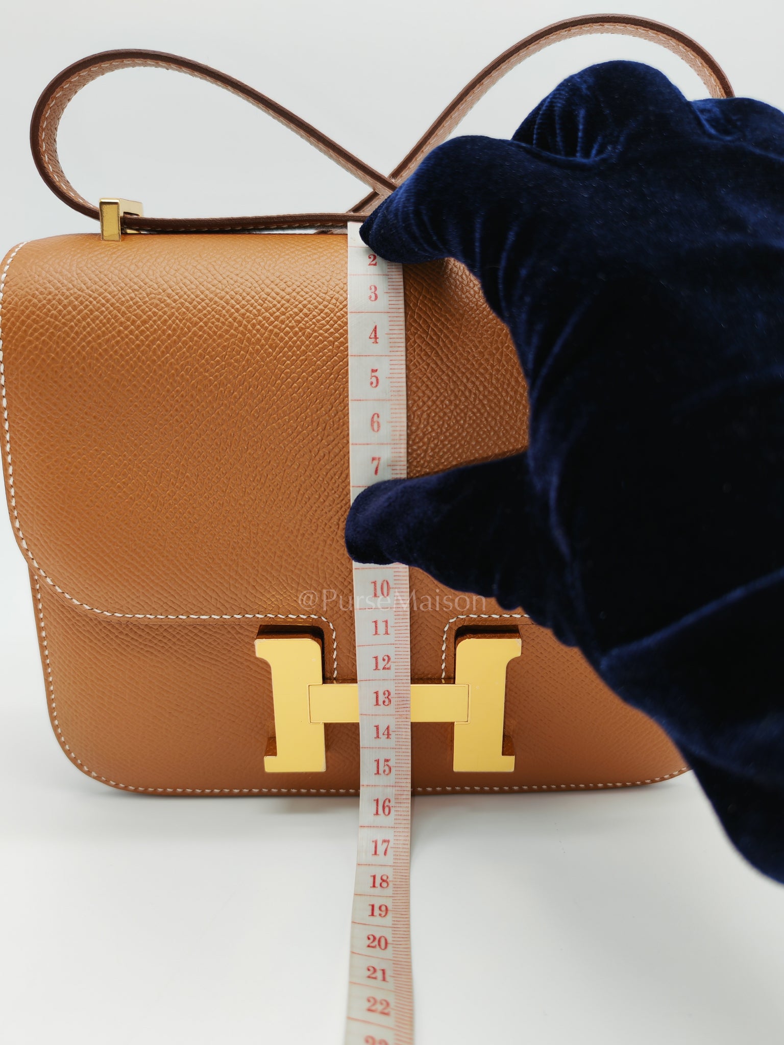 Constance 18 in Gold Epsom Leather & Gold Hardware Stamp U(2022) | Purse Maison Luxury Bags Shop