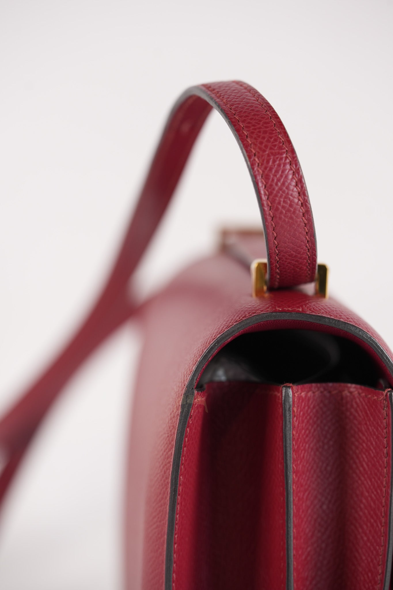 Constance 18 in Rouge Grenat Epsom Leather and Gold Hardware Stamp U (2022) | Purse Maison Luxury Bags Shop