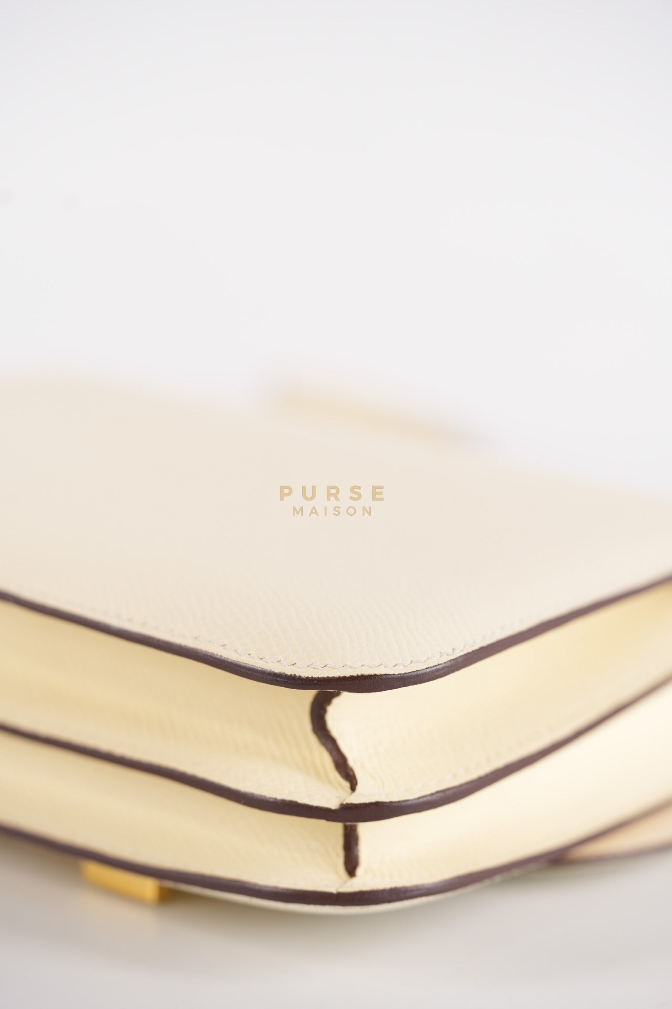 Constance 18 Nata in Epsom Leather and Gold Hardware Stamp U (2022) | Purse Maison Luxury Bags Shop