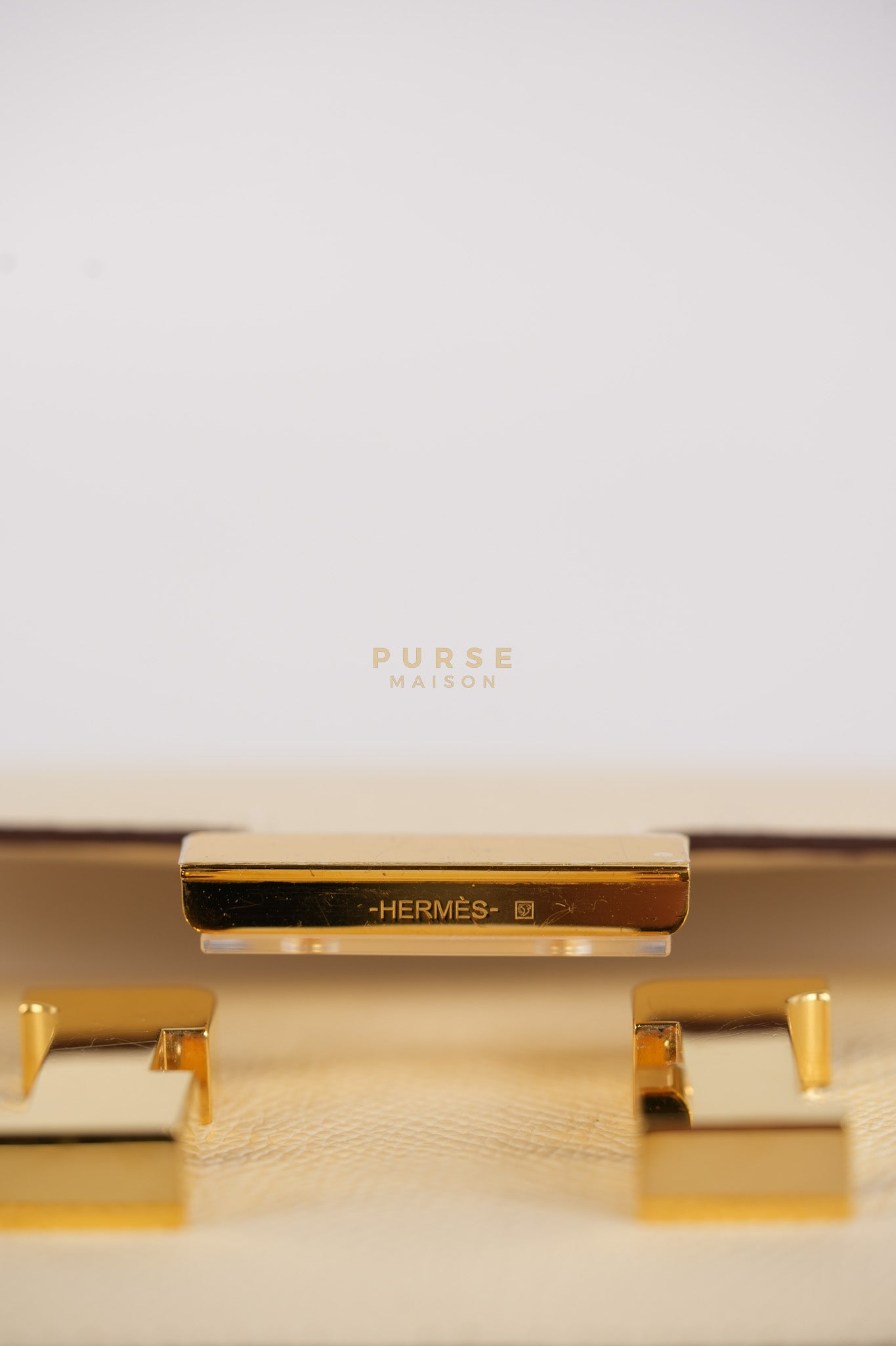 Constance 18 Nata in Epsom Leather and Gold Hardware Stamp U (2022) | Purse Maison Luxury Bags Shop