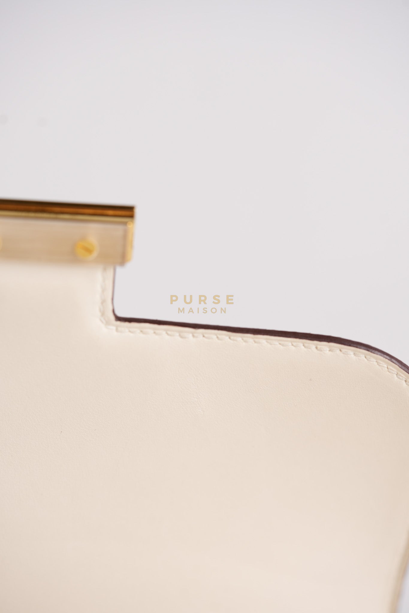 Constance 18 Nata in Epsom Leather and Gold Hardware Stamp U (2022) | Purse Maison Luxury Bags Shop