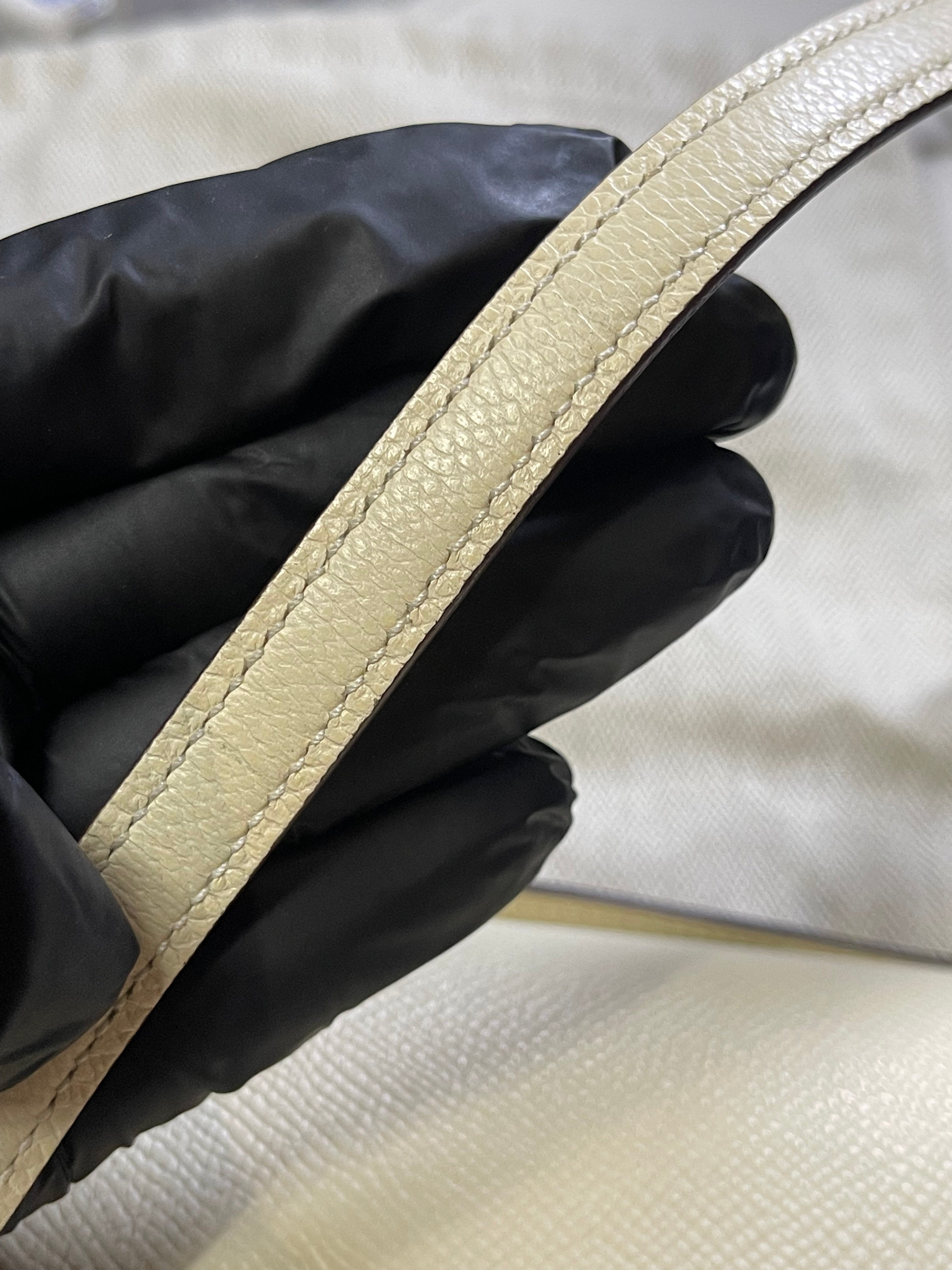 Constance 18 Nata in Epsom Leather and Gold Hardware Stamp U (2022) | Purse Maison Luxury Bags Shop