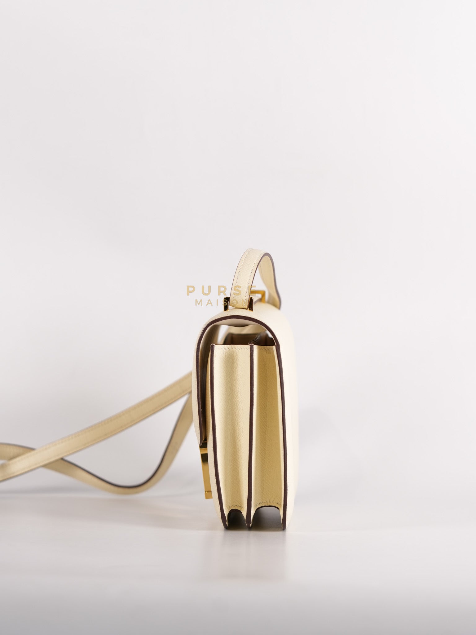 Constance 18 Nata in Epsom Leather and Gold Hardware Stamp U (2022) | Purse Maison Luxury Bags Shop