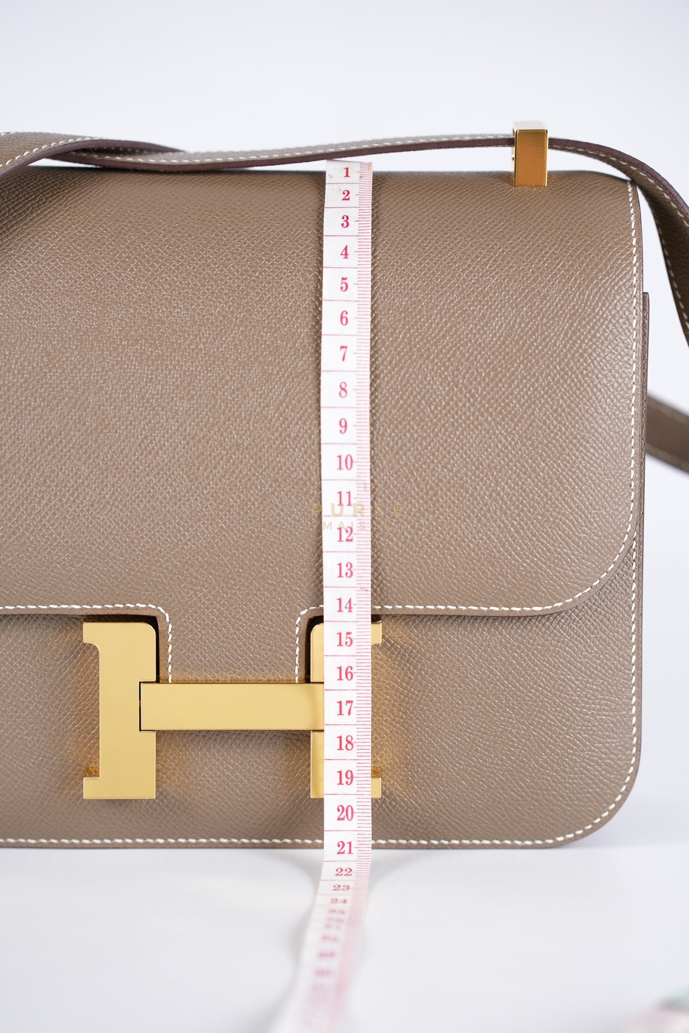 Constance 24 Etoupe in Epsom Leather and Gold Hardware Stamp C (2018) | Purse Maison Luxury Bags Shop