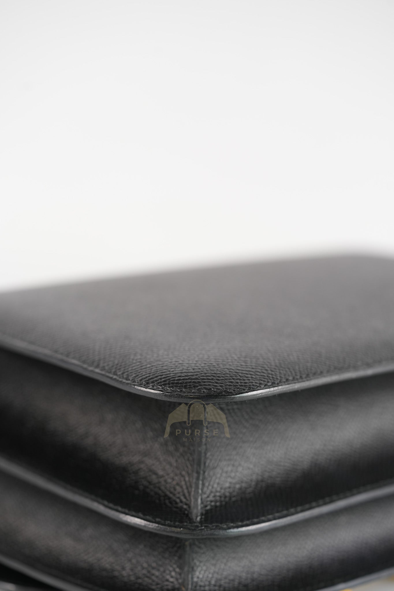 Constance 24 in Black Epsom Leather & Gold Hardware Stamp Z (2021) | Purse Maison Luxury Bags Shop
