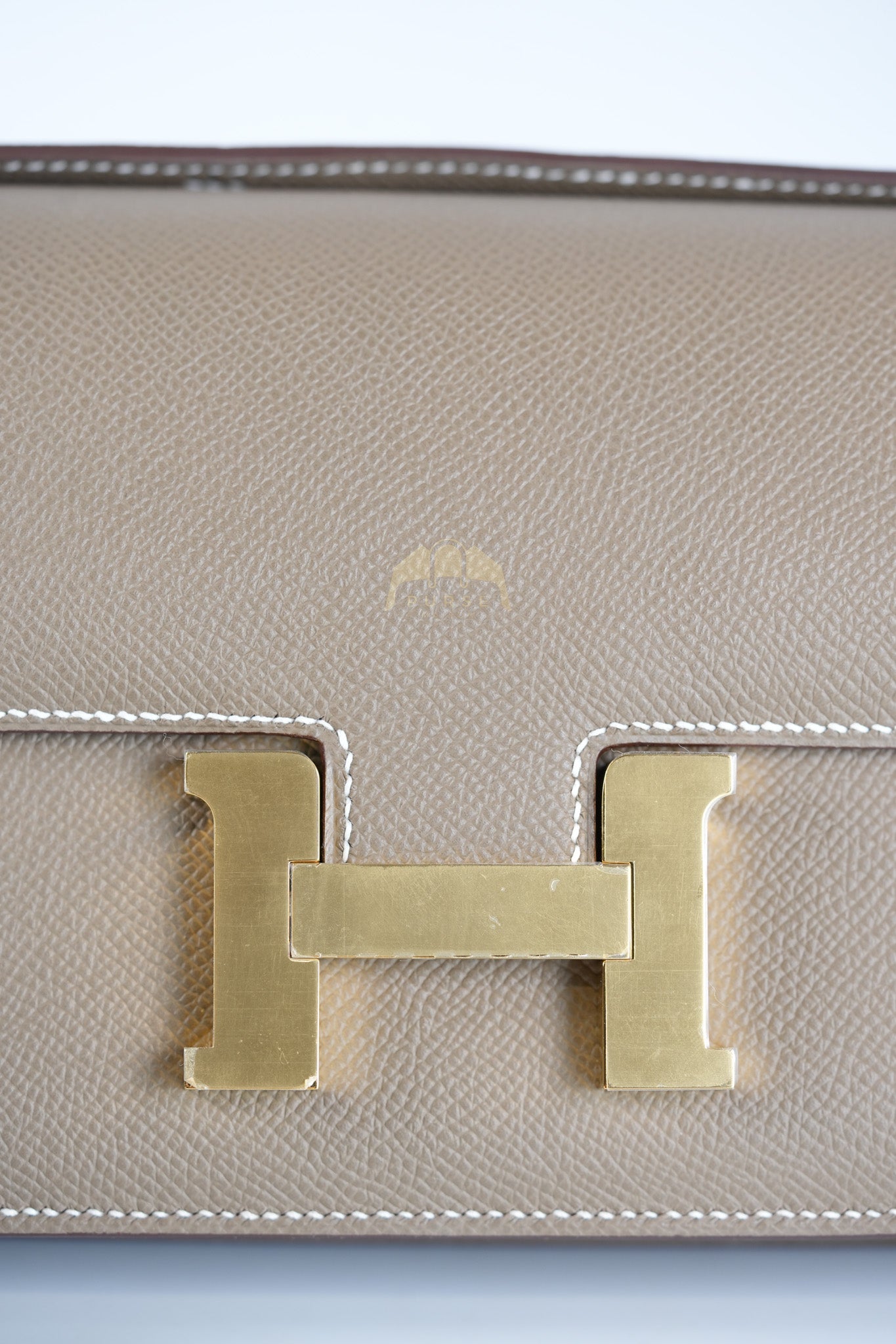 Constance Elan in Etoupe Epsom Leather and Gold Hardware Stamp W (2024) | Purse Maison Luxury Bags Shop