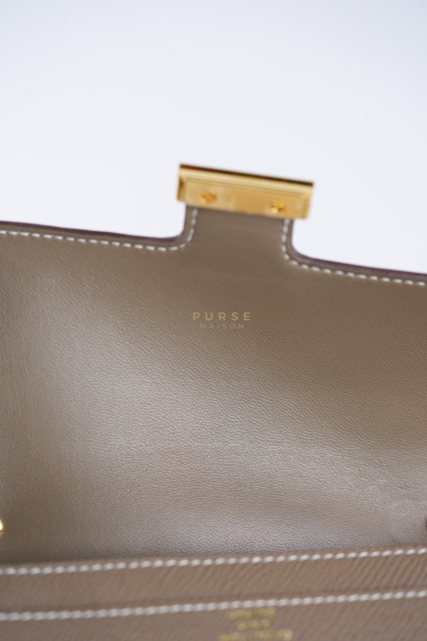 Constance To Go Etoupe Epsom Leather Gold Hardware Stamp B(2023) | Purse Maison Luxury Bags Shop