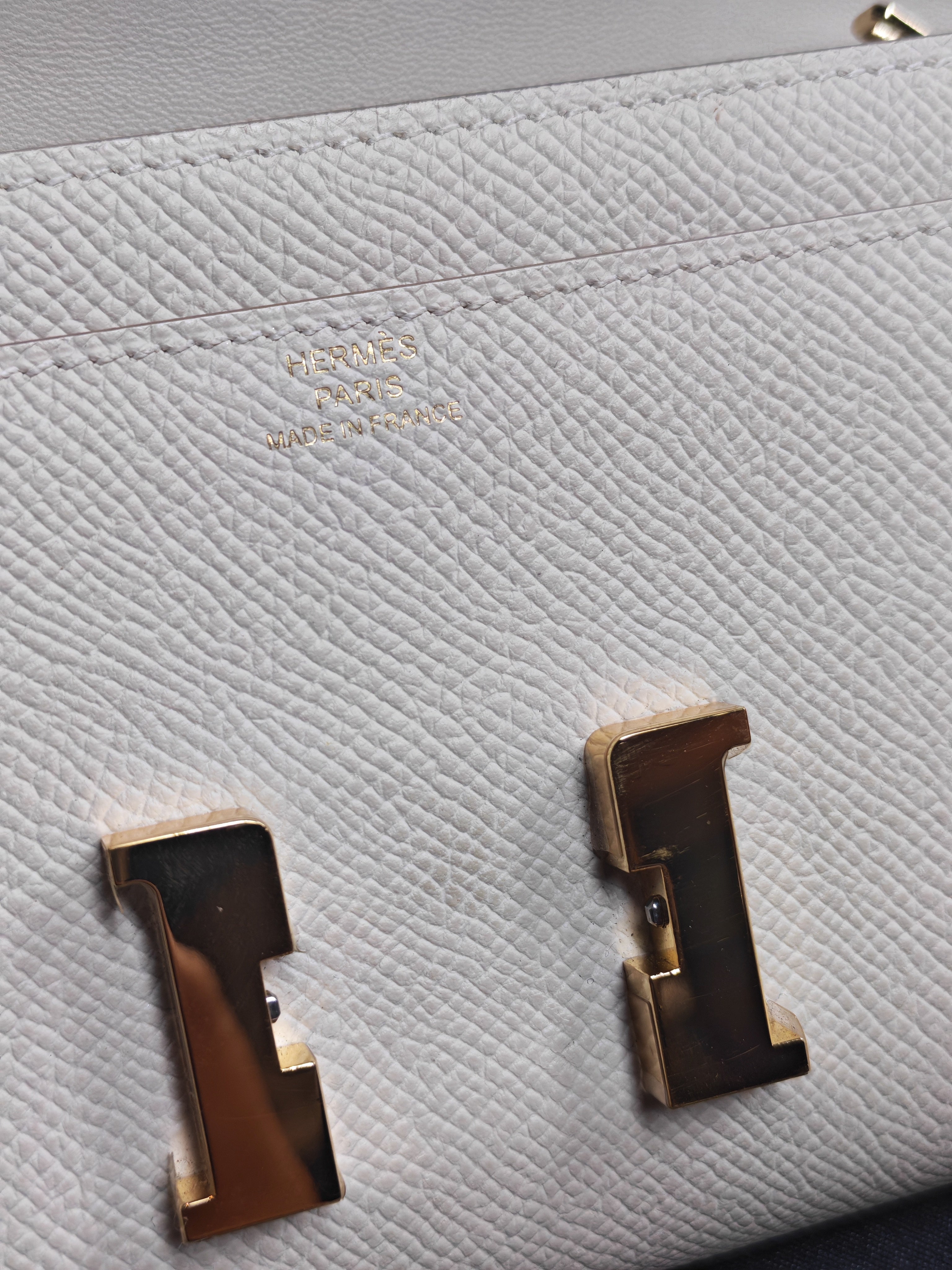 Constance To Go in Crai Epsom Leather and Gold Hardware Stamp U (2022) | Purse Maison Luxury Bags Shop