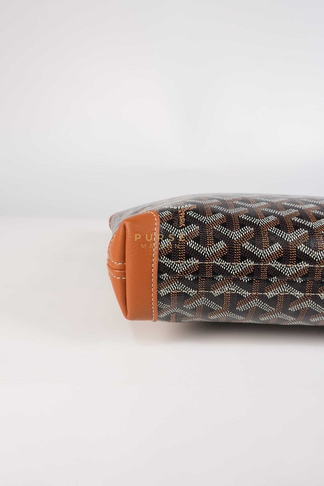 Conti Pouch in Tan Goyardine Canvas | Purse Maison Luxury Bags Shop
