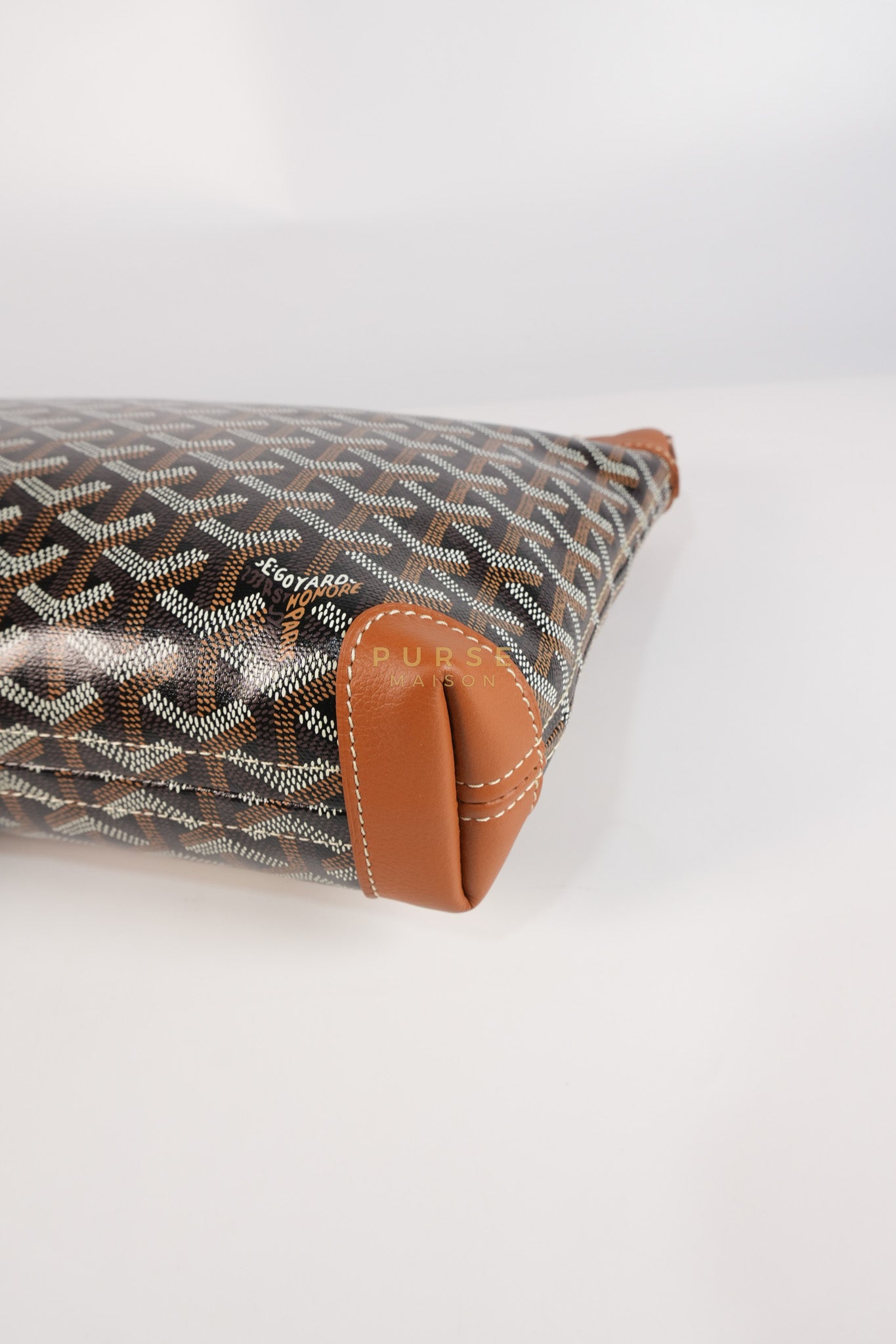 Conti Pouch in Tan Goyardine Canvas | Purse Maison Luxury Bags Shop