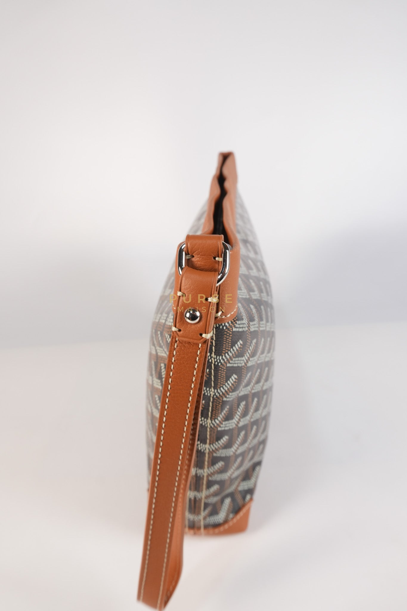 Conti Pouch in Tan Goyardine Canvas | Purse Maison Luxury Bags Shop