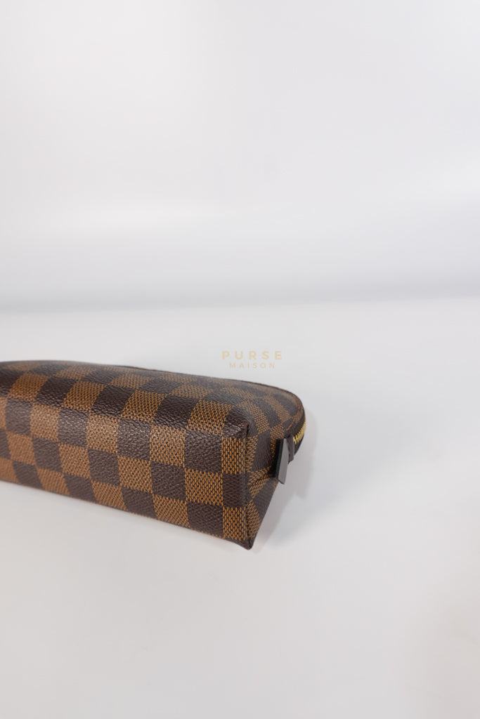 Cosmetic Pouch in Damier Ebene Canvas Red Interior (Date Code: SR3197) | Purse Maison Luxury Bags Shop