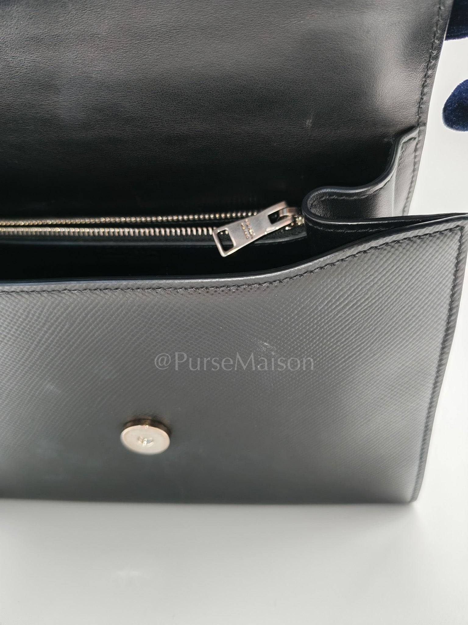 Cuir Monochrome Envelope Flap Shoulder Bag in Black Calfskin Leather & Ruthenium Hardware | Purse Maison Luxury Bags Shop