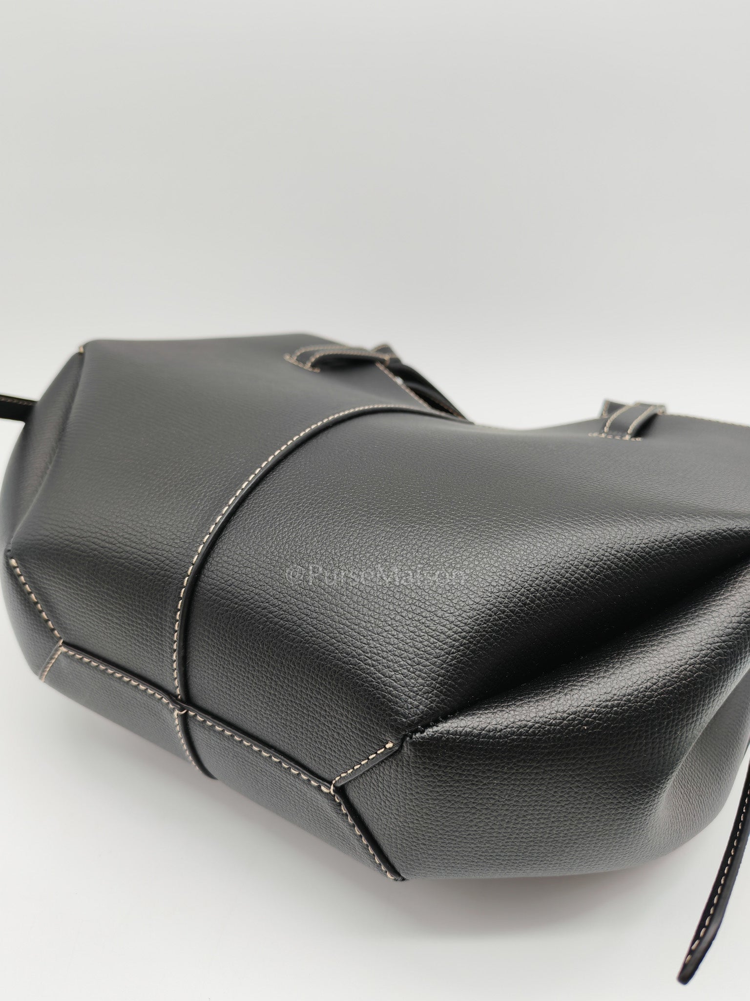 Cyme Mini in Black Grained Leather Tote Bag | Purse Maison Luxury Bags Shop