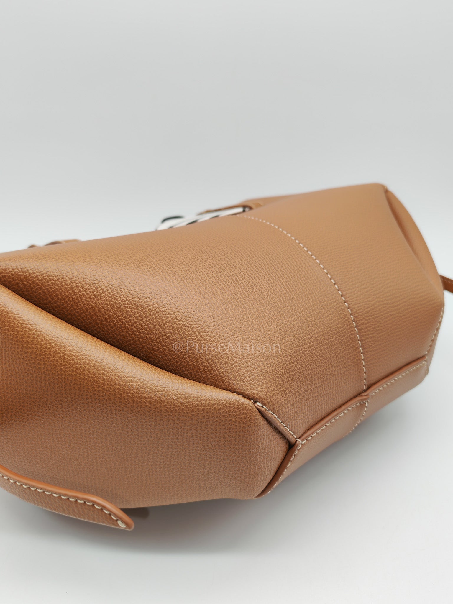 Cyme Mini in Camel Grained Leather | Purse Maison Luxury Bags Shop