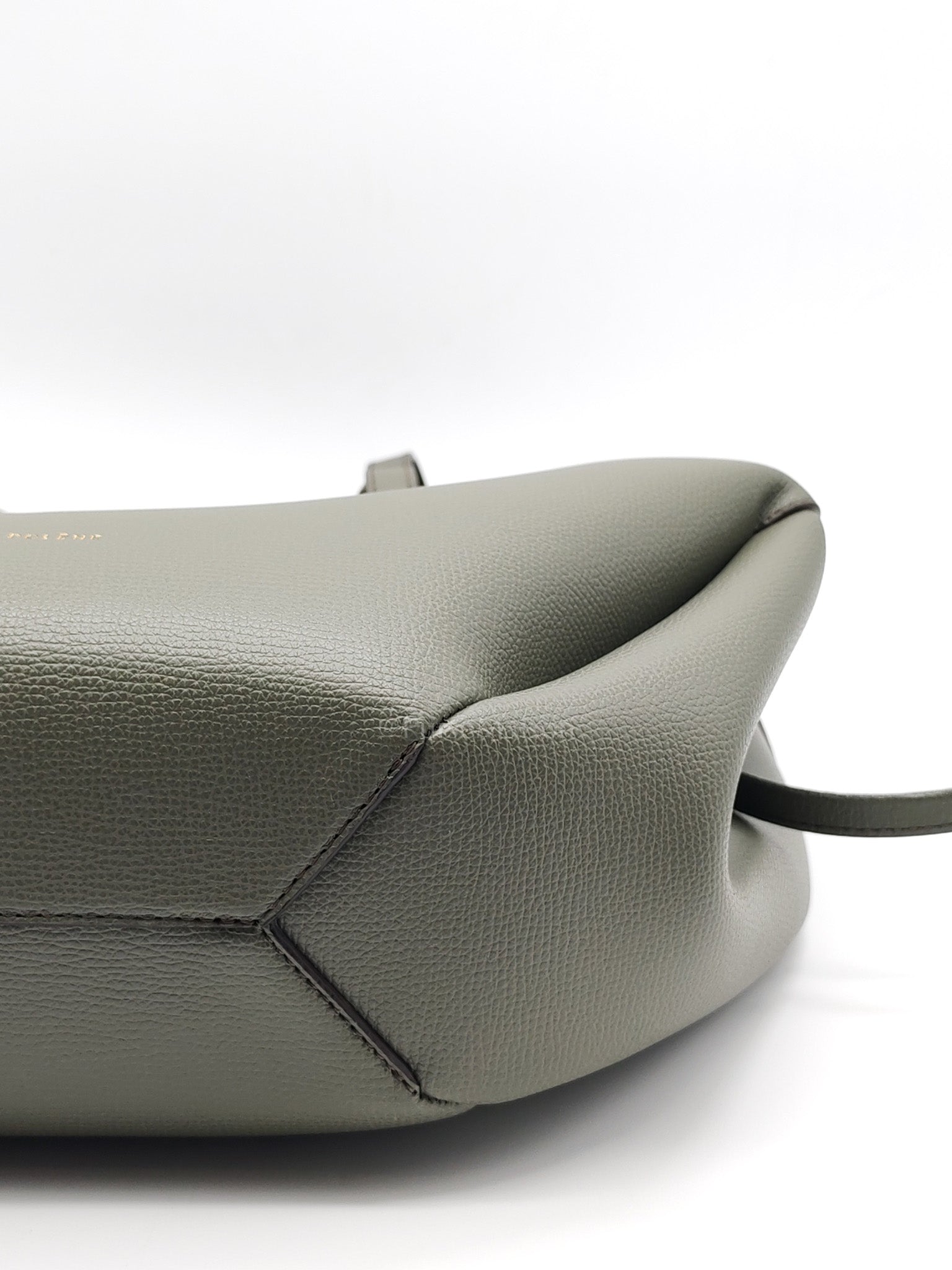 Cyme Shoulder Bag Large in Smoky Green Texture Leather | Purse Maison Luxury Bags Shop