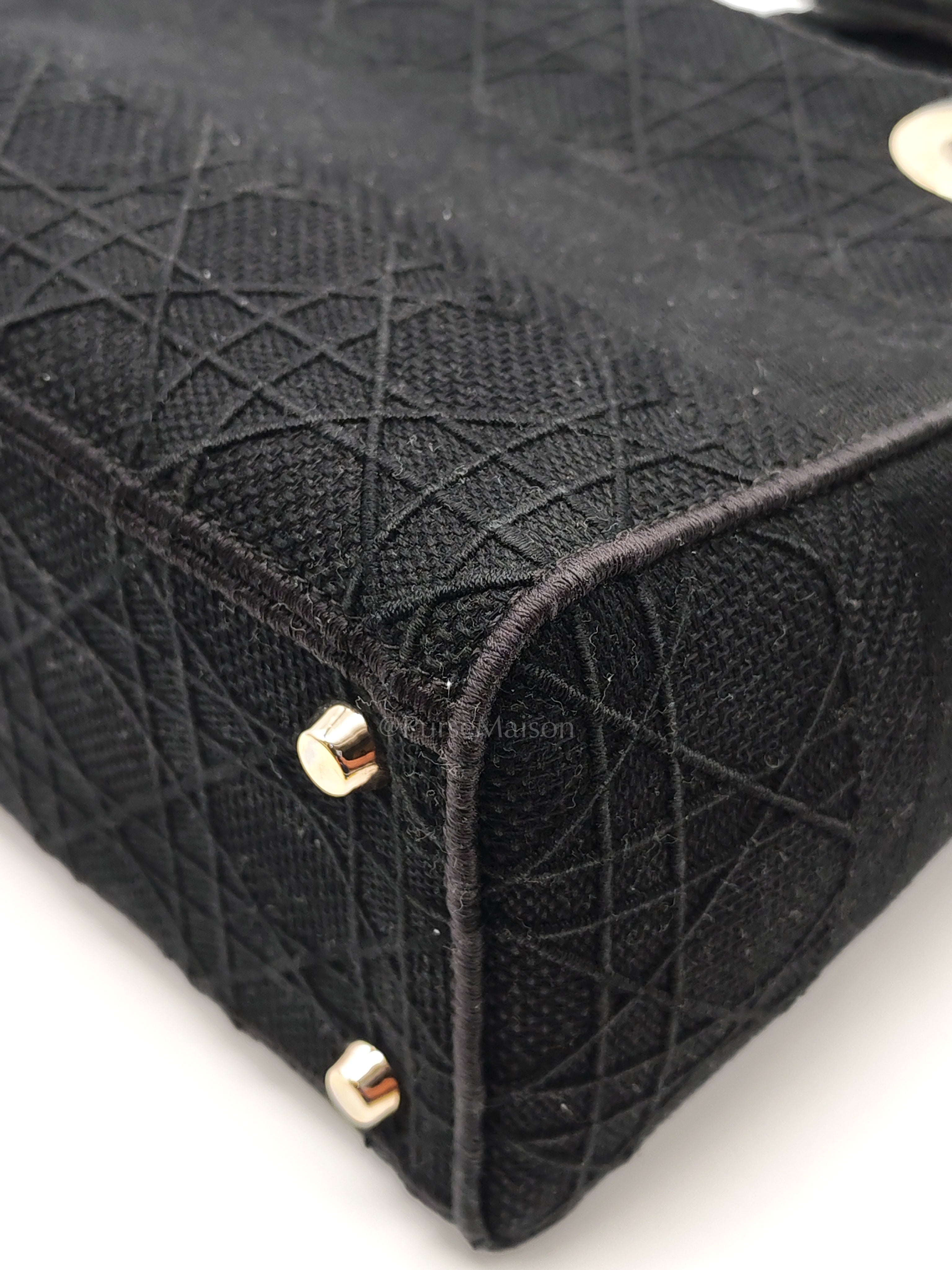 D-Lite Medium in Black Embroidered Canvas & Light Gold Hardware | Purse Maison Luxury Bags Shop