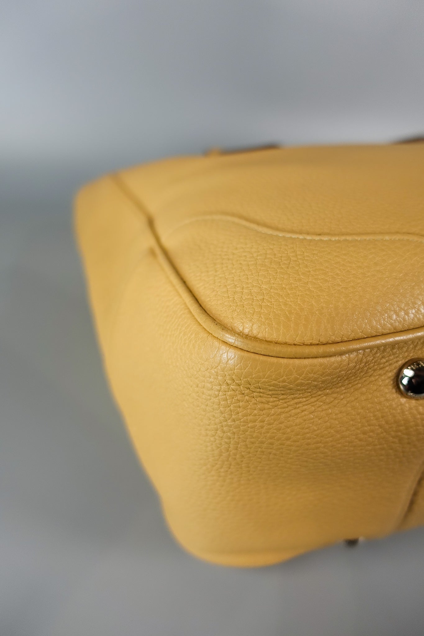 Daino Vitello Braided Handle Open Tote Bag | Purse Maison Luxury Bags Shop