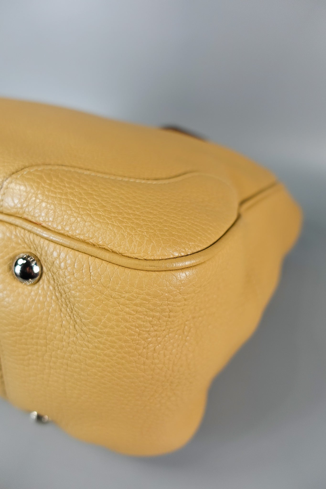 Daino Vitello Braided Handle Open Tote Bag | Purse Maison Luxury Bags Shop