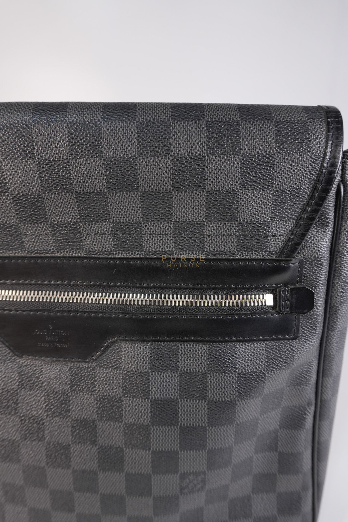Daniel MM Messenger Bag in Damier Graphite Cross Body Bag (Date Code: SP2029) | Purse Maison Luxury Bags Shop