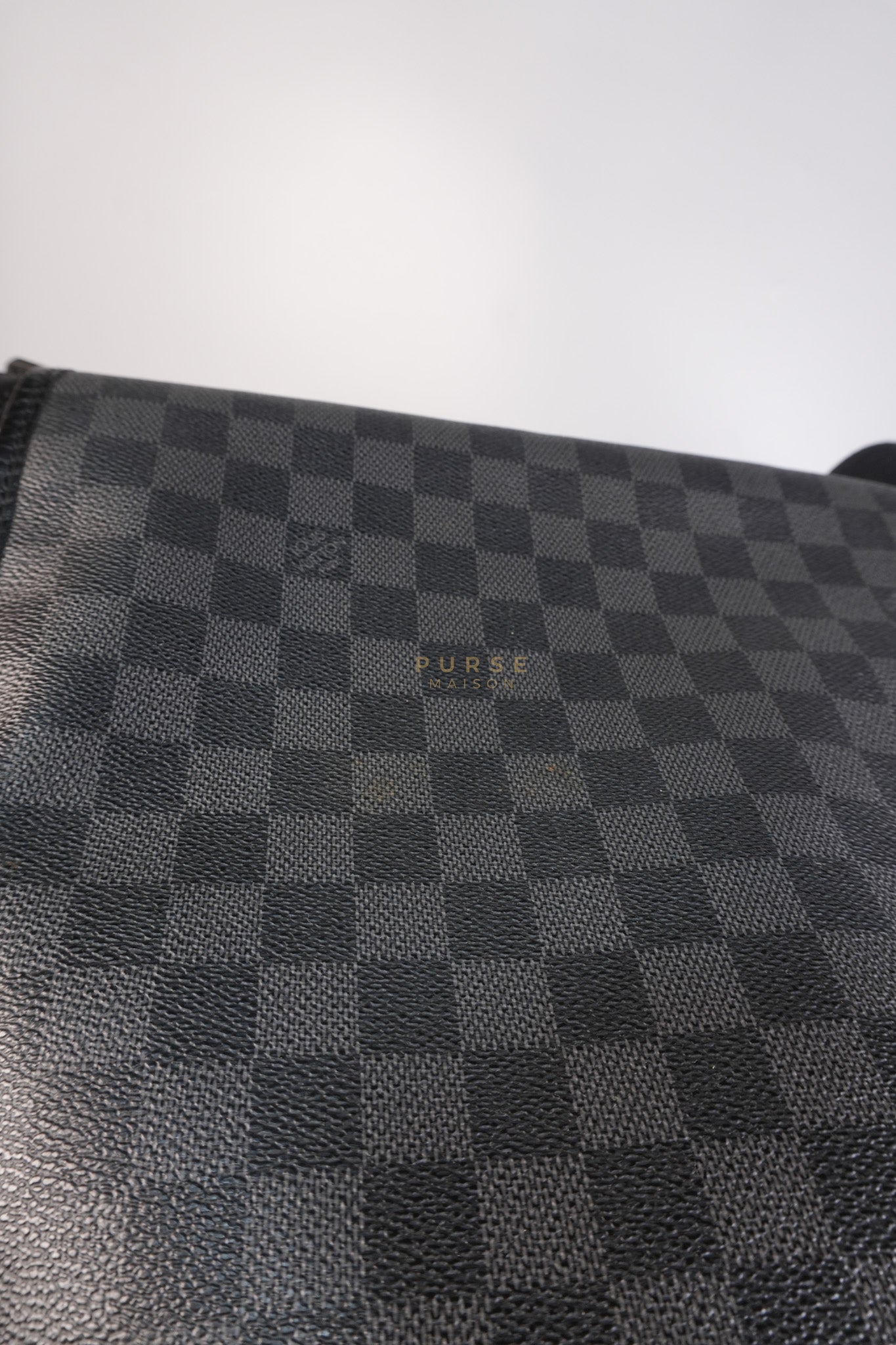 Daniel MM Messenger Bag in Damier Graphite Cross Body Bag (Date Code: SP2029) | Purse Maison Luxury Bags Shop