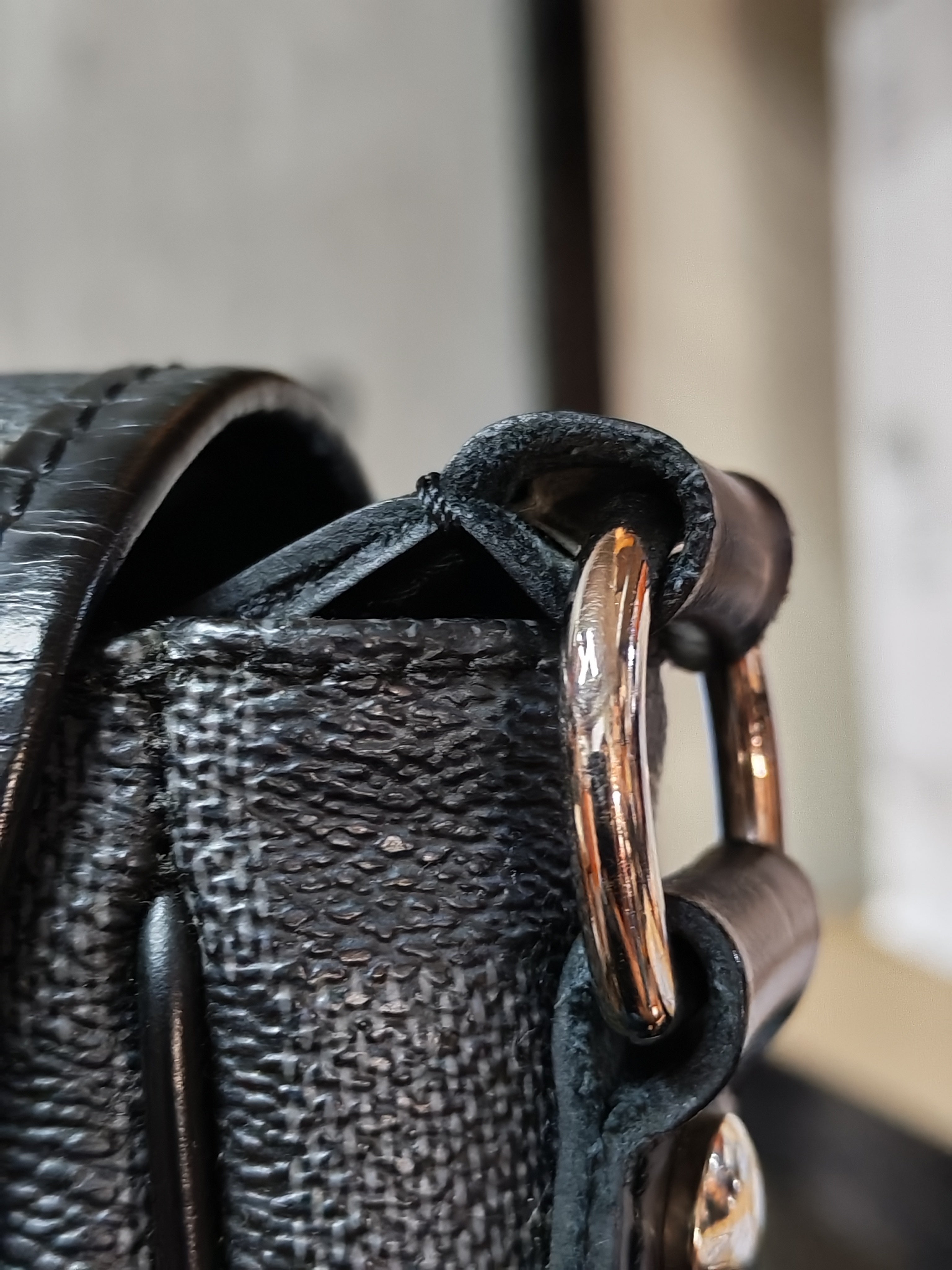Daniel MM Messenger Bag in Damier Graphite Cross Body Bag (Date Code: SP2029) | Purse Maison Luxury Bags Shop