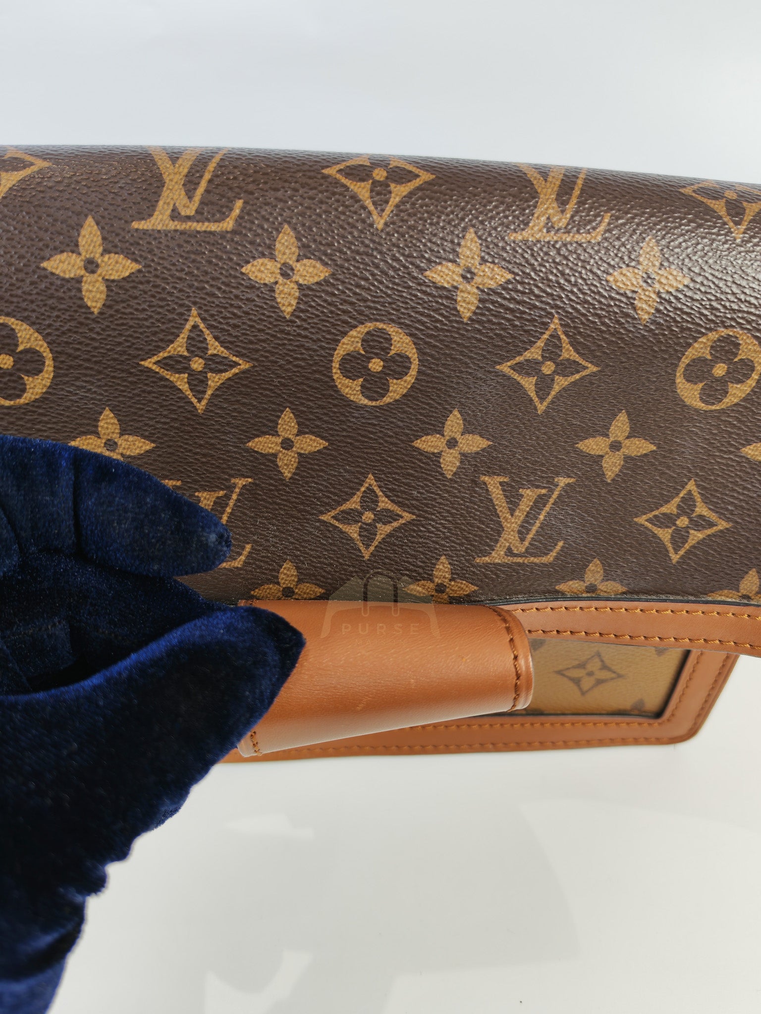 Dauphine MM in Reverse Monogram Canvas (Date code: FL2149) | Purse Maison Luxury Bags Shop