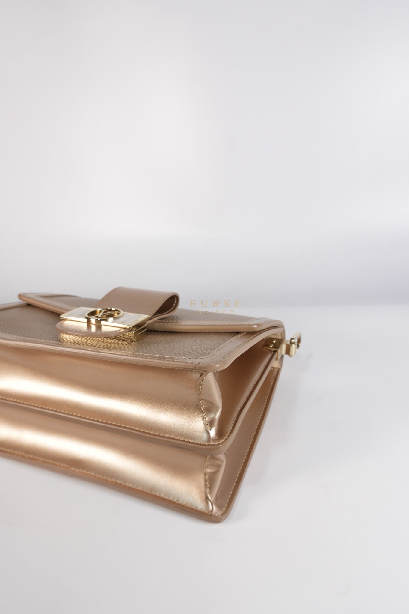 Dauphine PM in Metallic Gold Grained Calfskin Leather (Microchip) | Purse Maison Luxury Bags Shop