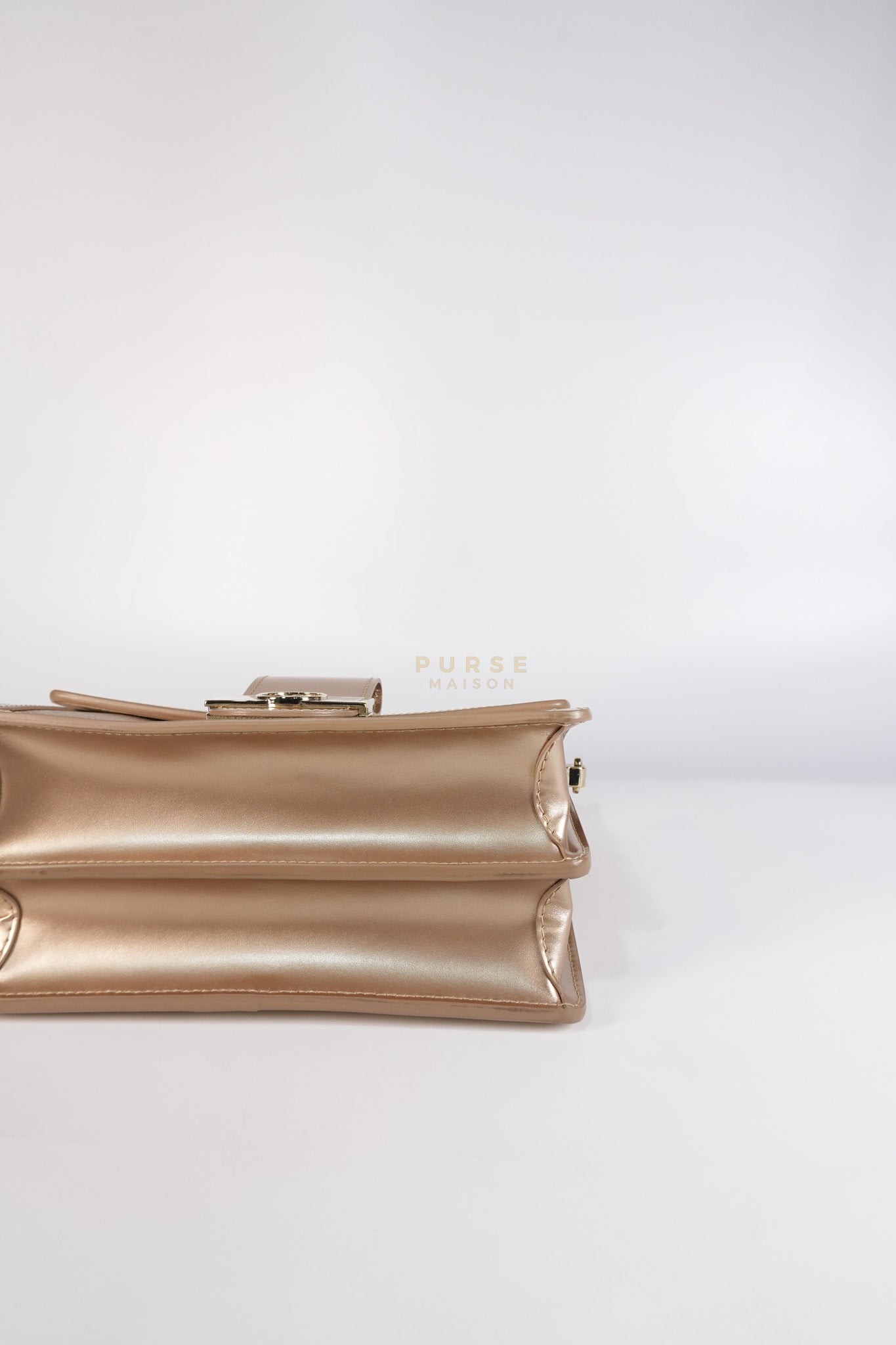 Dauphine PM in Metallic Gold Grained Calfskin Leather (Microchip) | Purse Maison Luxury Bags Shop