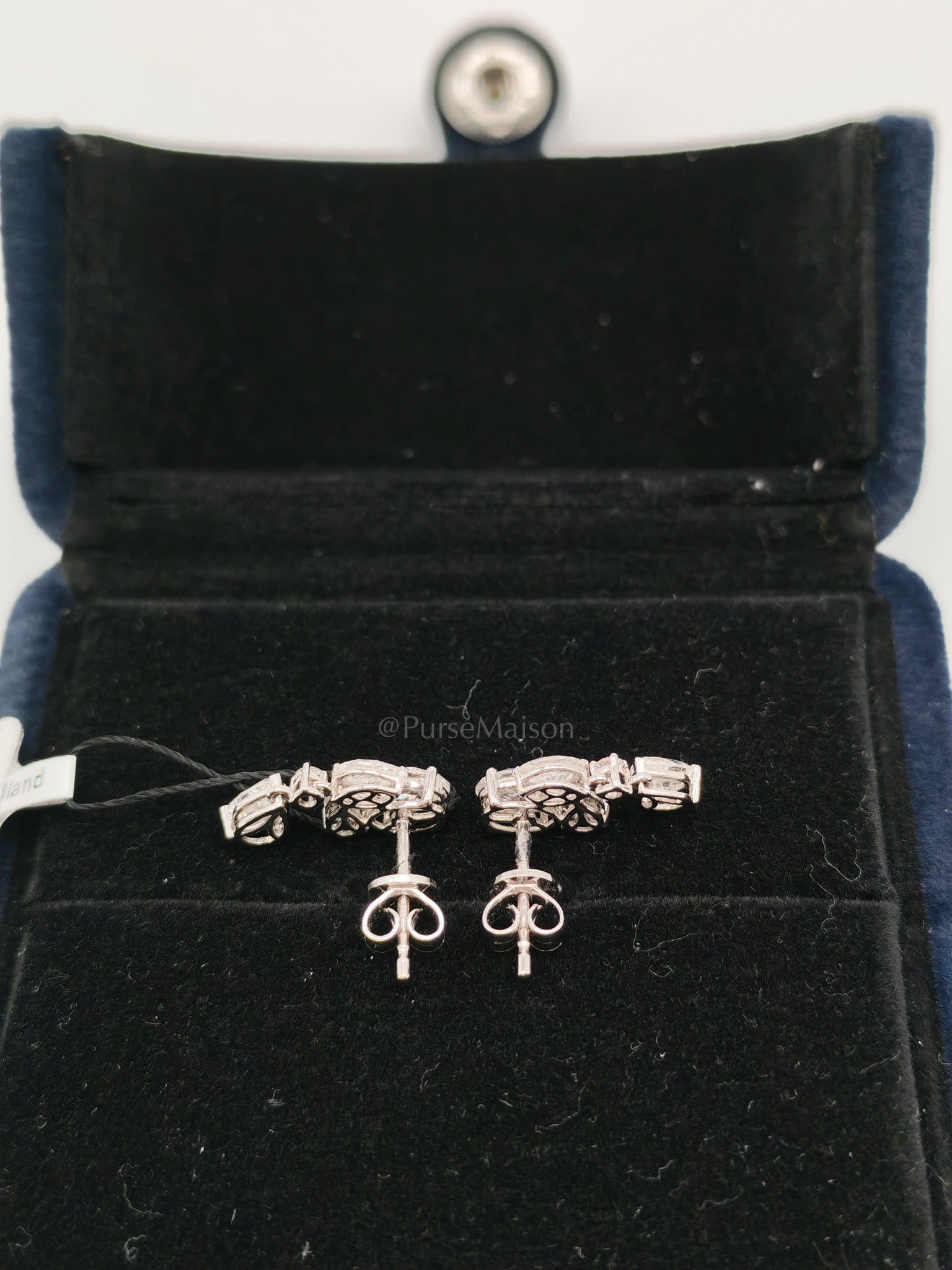 18K 2.33gms 2.16cts VS1 to VVS1 (Clarity) E to H (Color) Natural Diamond White Gold Earrings | Purse Maison Luxury Bags Shop