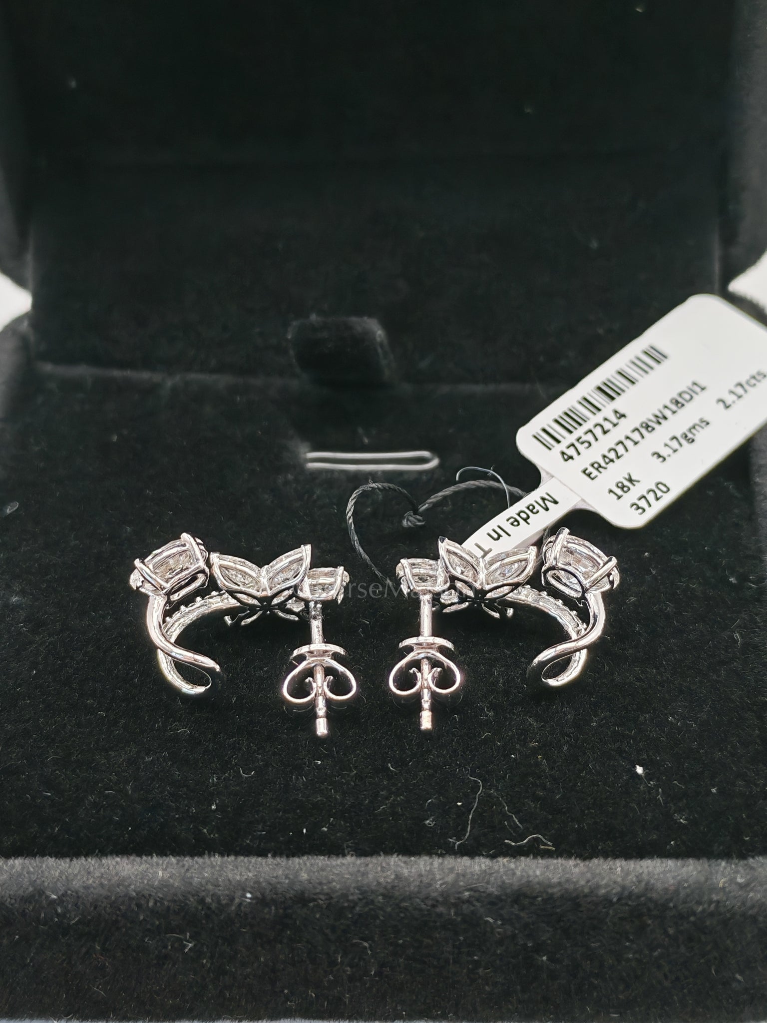 18K 3.17gms. 2.17cts. VS1 to VVS1 (Clarity) E to H (Color) Natural Diamond White Gold Earrings | Purse Maison Luxury Bags Shop