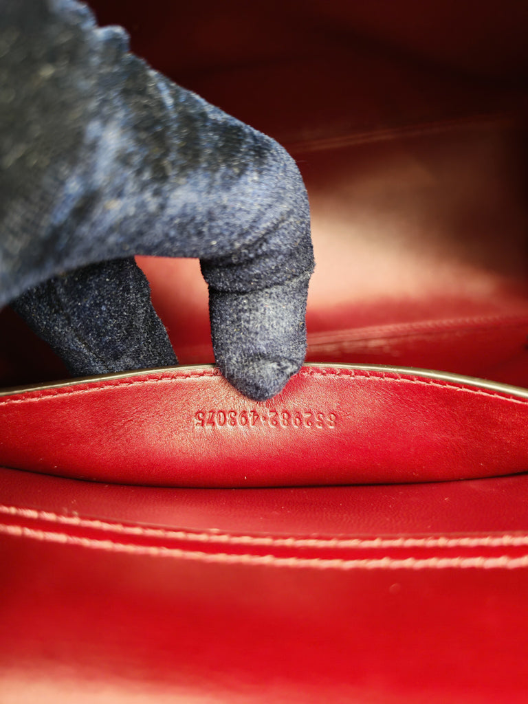 Diana Medium in Burgundy Smooth Calfskin Leather Crossbody Bag | Purse Maison Luxury Bags Shop