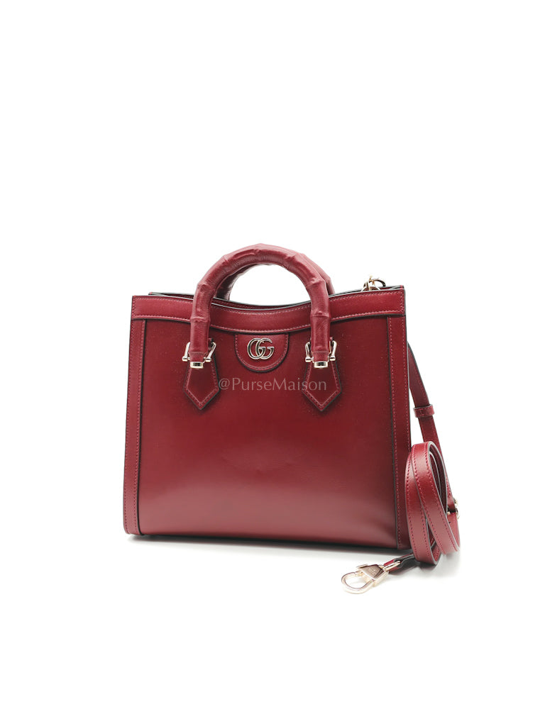 Diana Medium in Burgundy Smooth Calfskin Leather Crossbody Bag | Purse Maison Luxury Bags Shop