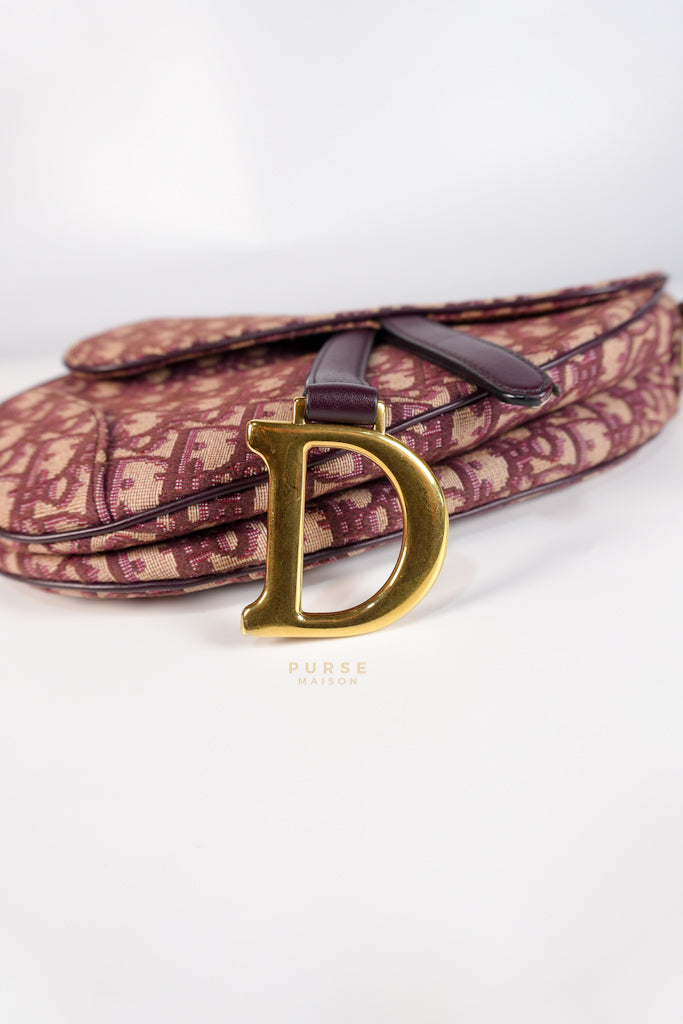 Dior Saddle Bag Small in Red Oblique Jacquard Canvas | Purse Maison Luxury Bags Shop