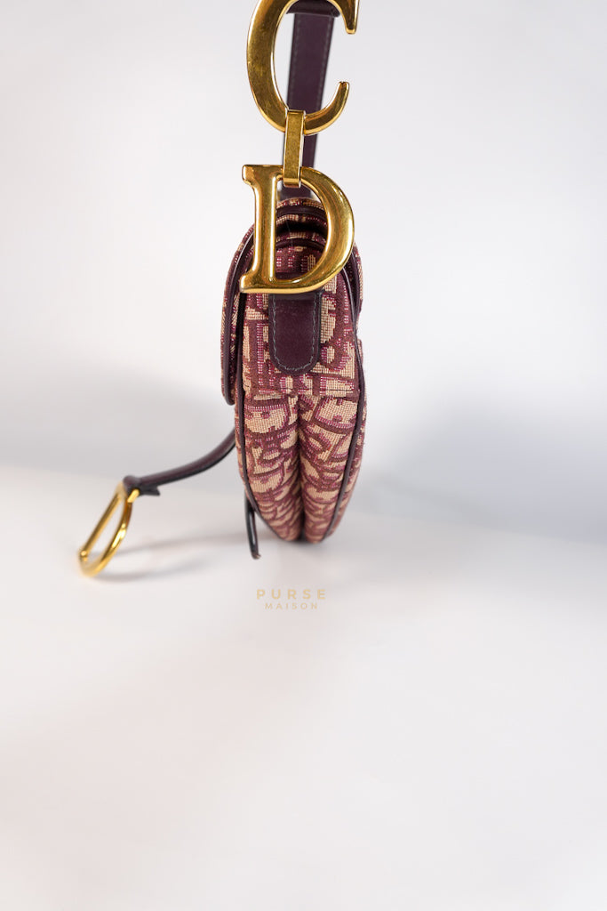Dior Saddle Bag Small in Red Oblique Jacquard Canvas | Purse Maison Luxury Bags Shop