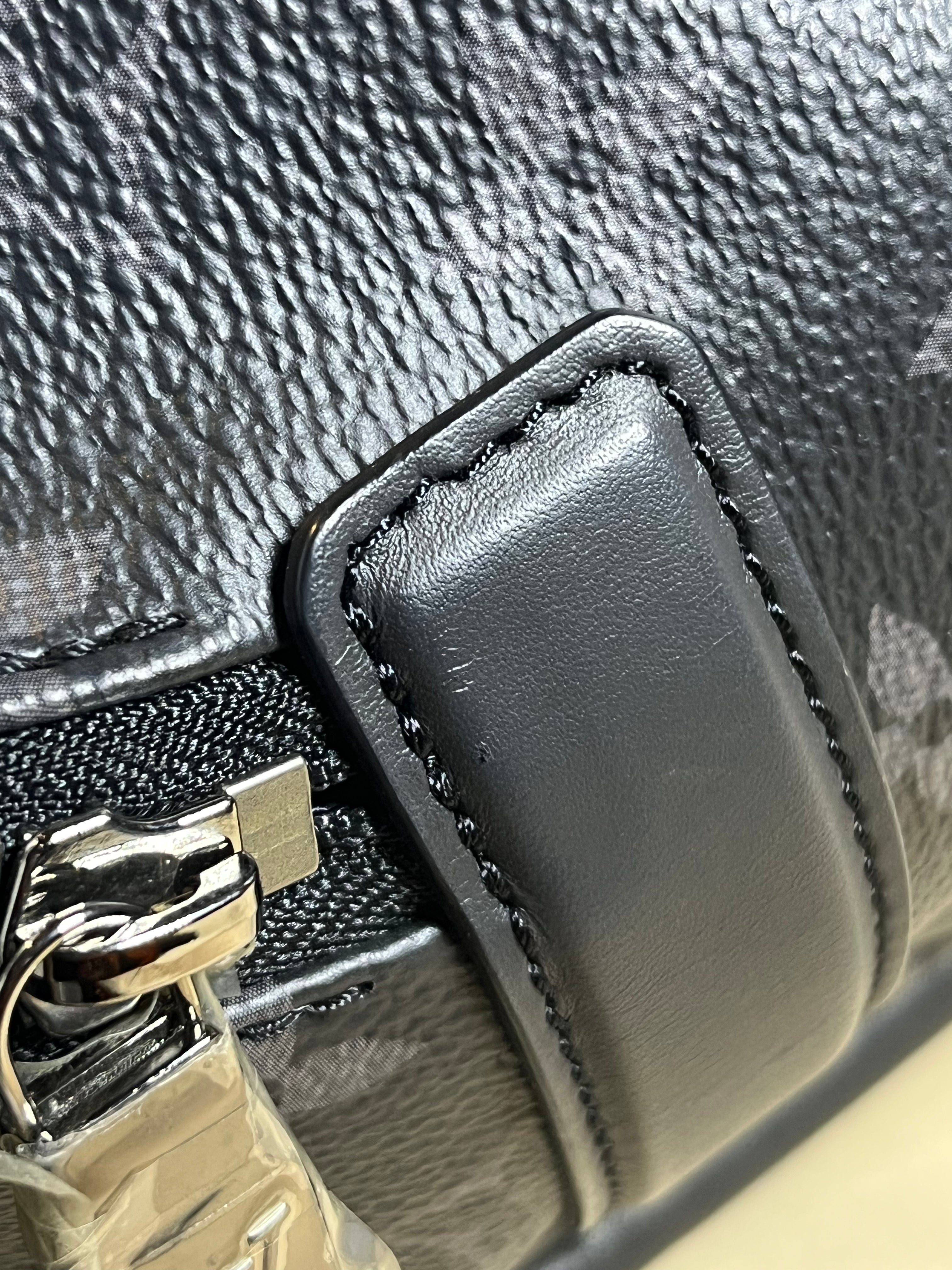 Discovery Backpack PM in Black Monogram Eclipse Canvas (Date code: FL0210) | Purse Maison Luxury Bags Shop