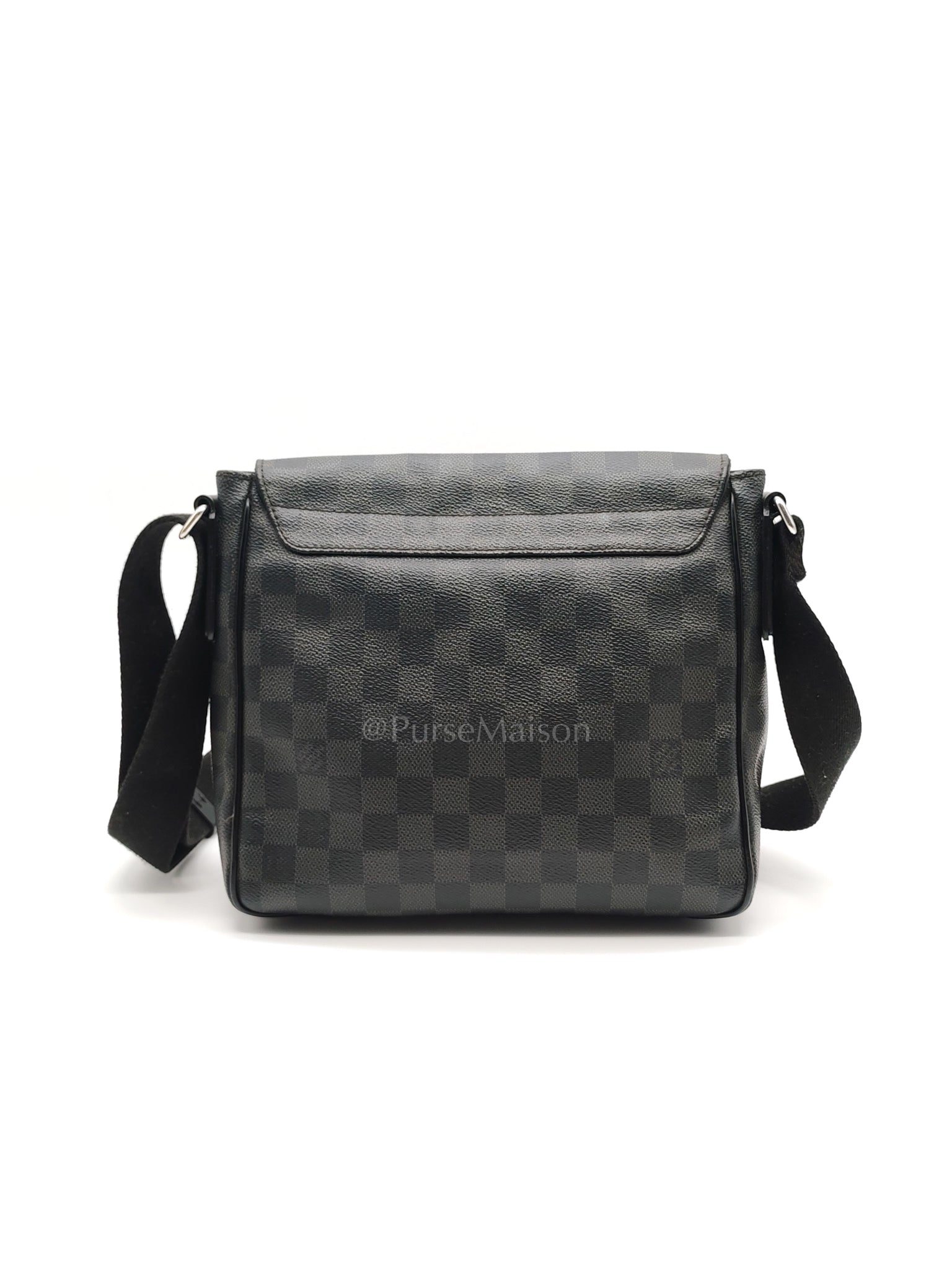 District PM Messenger Bag in Damier Graphite Canvas (Date Code: FL4105) | Purse Maison Luxury Bags Shop