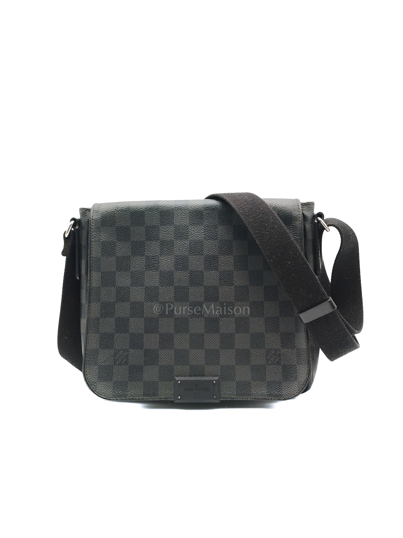District PM Messenger Bag in Damier Graphite Canvas (Date Code: FL4105) | Purse Maison Luxury Bags Shop