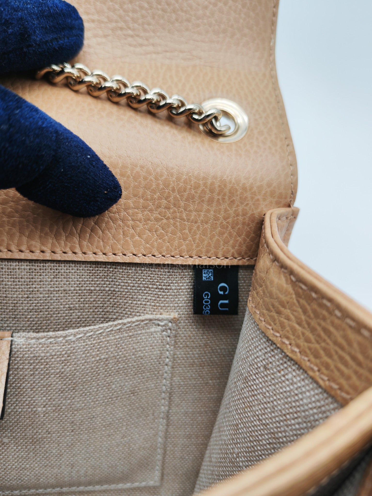 Dollar Calfskin Small Interlocking GG Shoulder Bag Gold Hardware Beige | Purse Maison Luxury Bags Shop