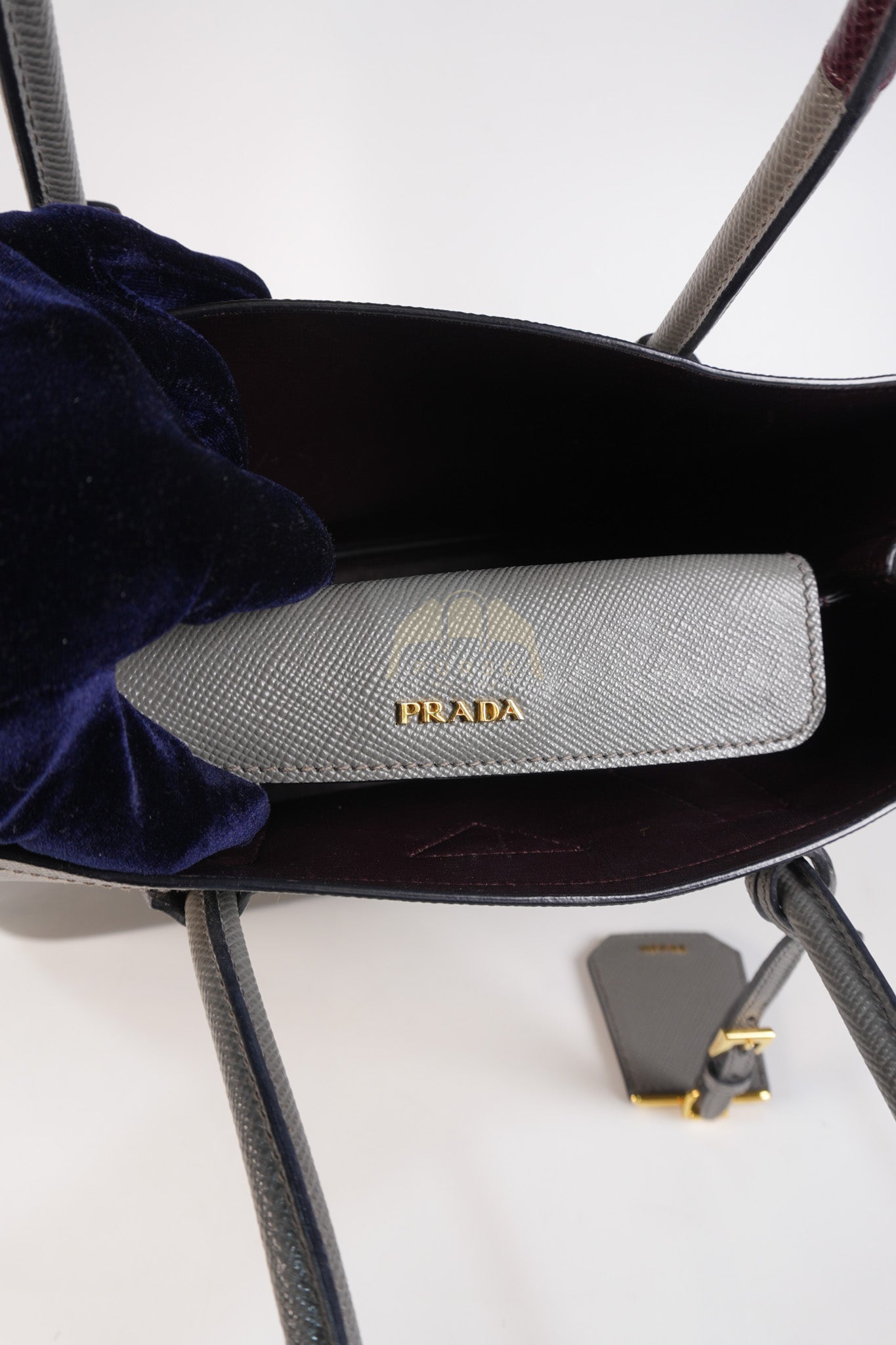 Double Bag Medium Saffiano Cuir Gray/Burgundy Leather Two-Way Bag | Purse Maison Luxury Bags Shop