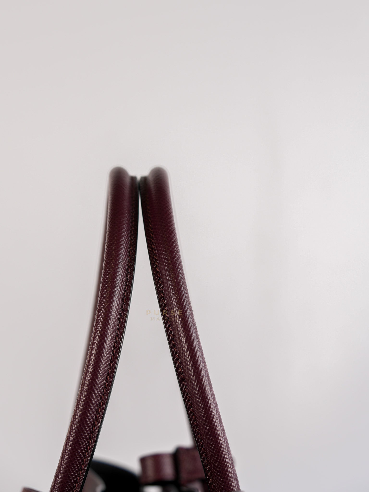 Double Handle Tote Medium in Maroon Saffiano Cuir Leather | Purse Maison Luxury Bags Shop
