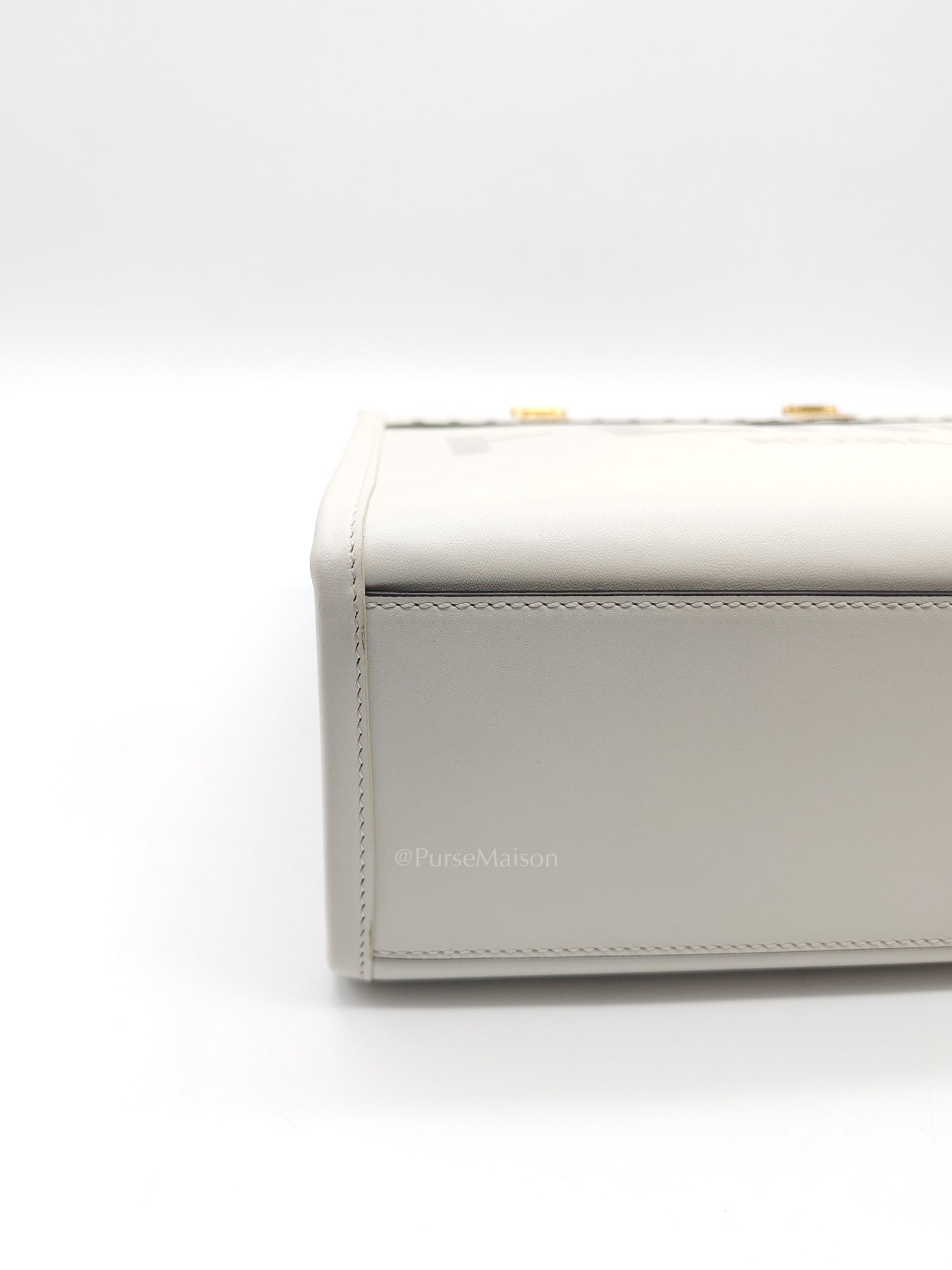 2-Way Sunshine Tote Bag Small in White & Tortoiseshell Plexiglass Handle