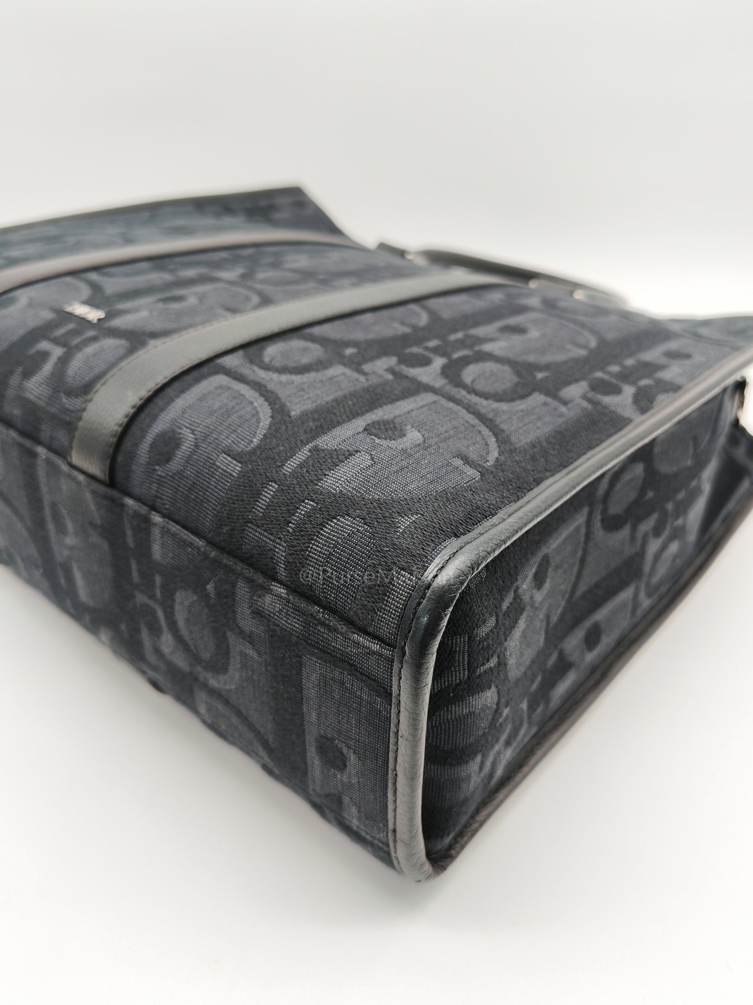 East West Tote Bag in Black Blue Dior Oblique Jacquard | Purse Maison Luxury Bags Shop