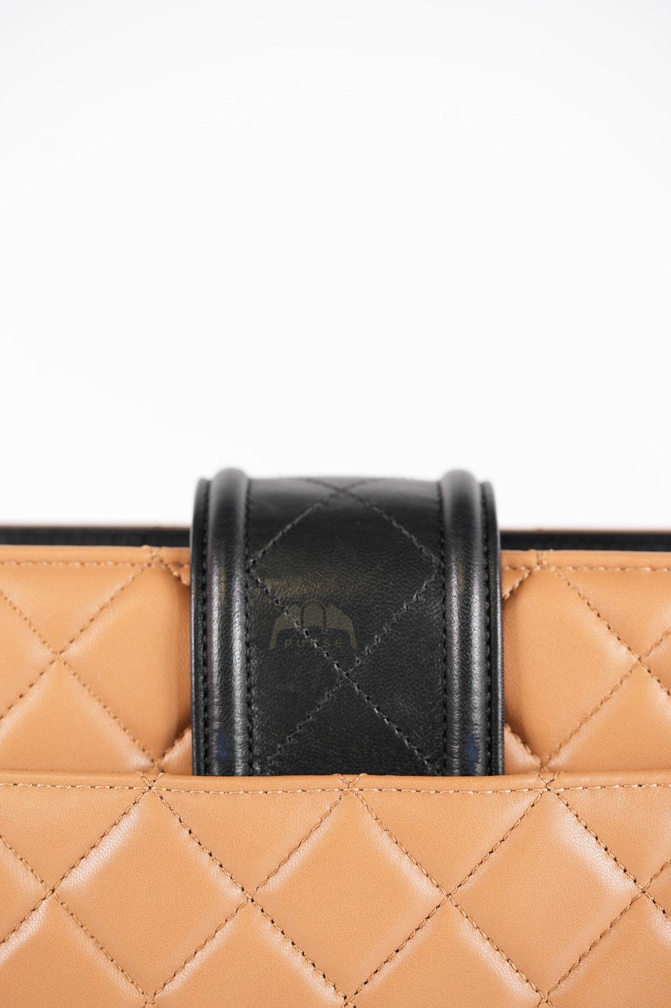 Elegant CC Tote Bag Medium in Beige Black Quilted Lambskin Leather Aged Gold Hardware(Series 23) | Purse Maison Luxury Bags Shop