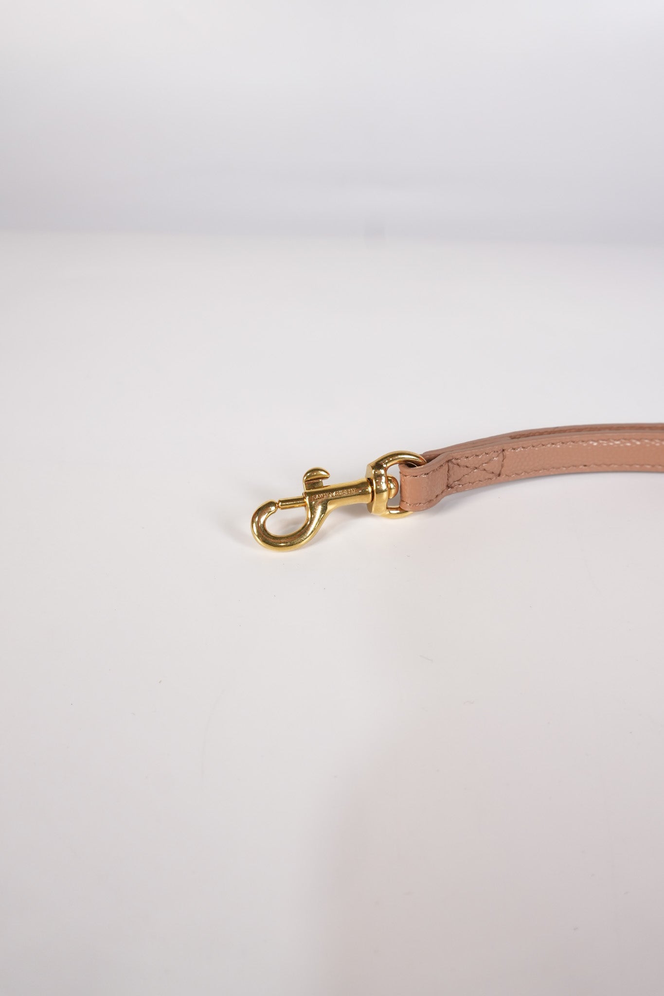 Envelope Clutch Bag in Beige Grain De Poudre Leather & Gold Hardware | Purse Maison Luxury Bags Shop