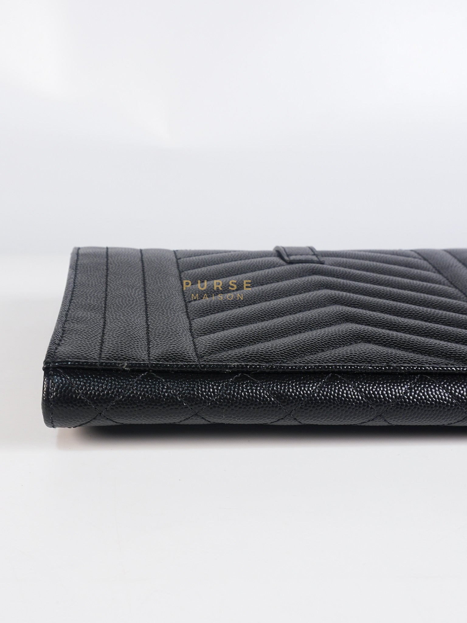Envelope Flap Pouch in Black Mix Matelassé Grain De Poudre Leather & Gold Hardware | Purse Maison Luxury Bags Shop